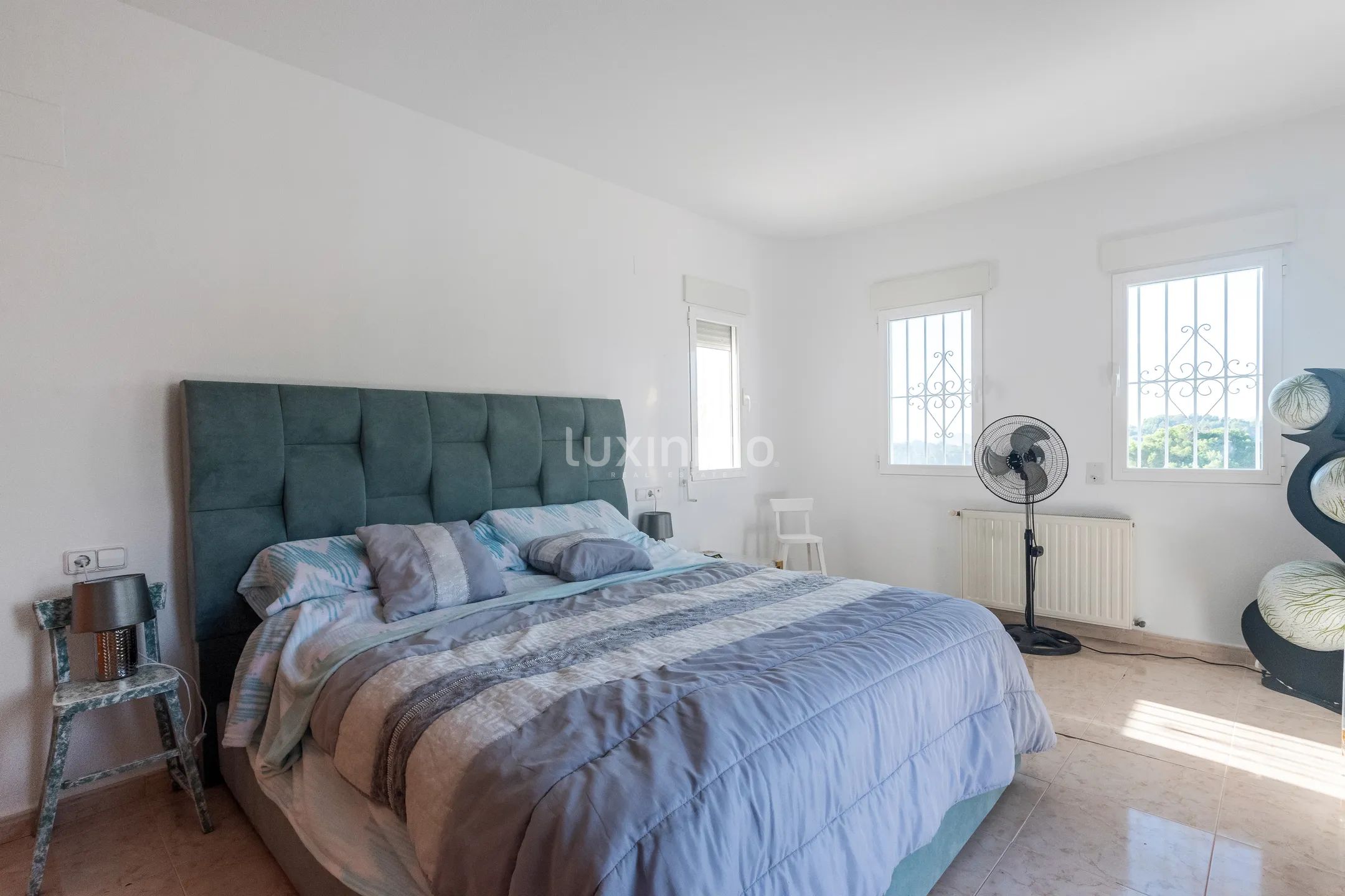 Mediterranean style villa with nice views in Altea la vella — photo 24