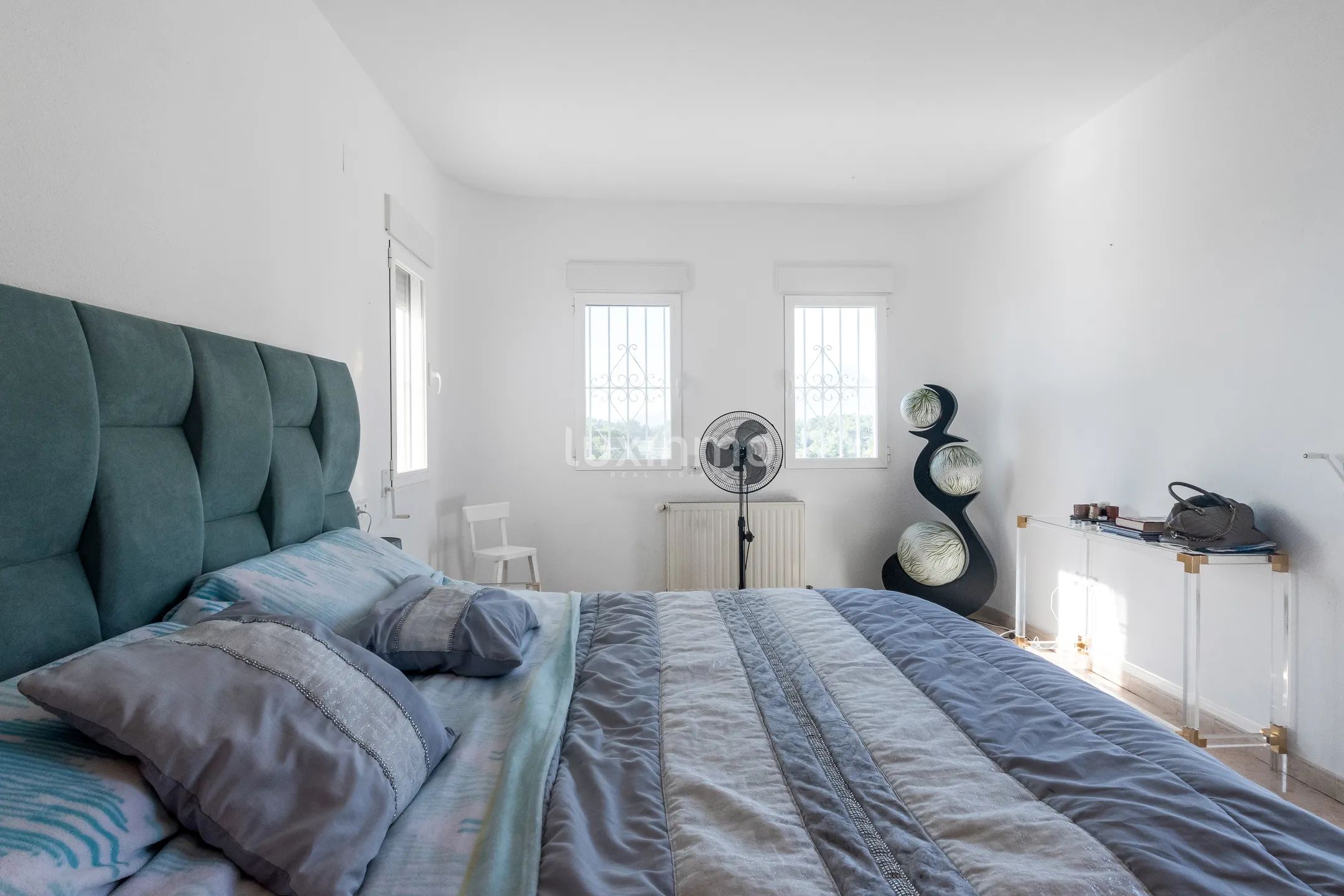 Mediterranean style villa with nice views in Altea la vella — photo 23