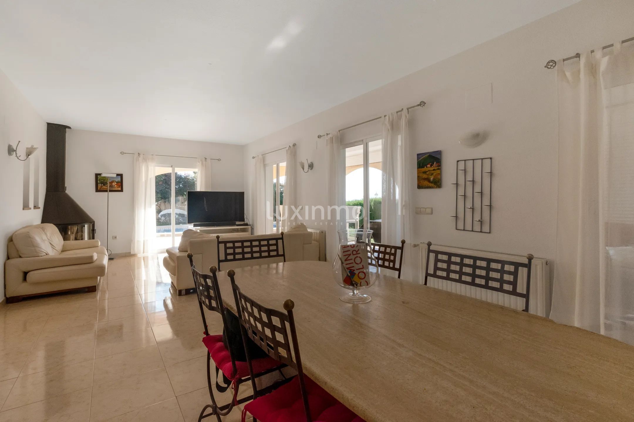 Mediterranean style villa with nice views in Altea la vella — photo 15