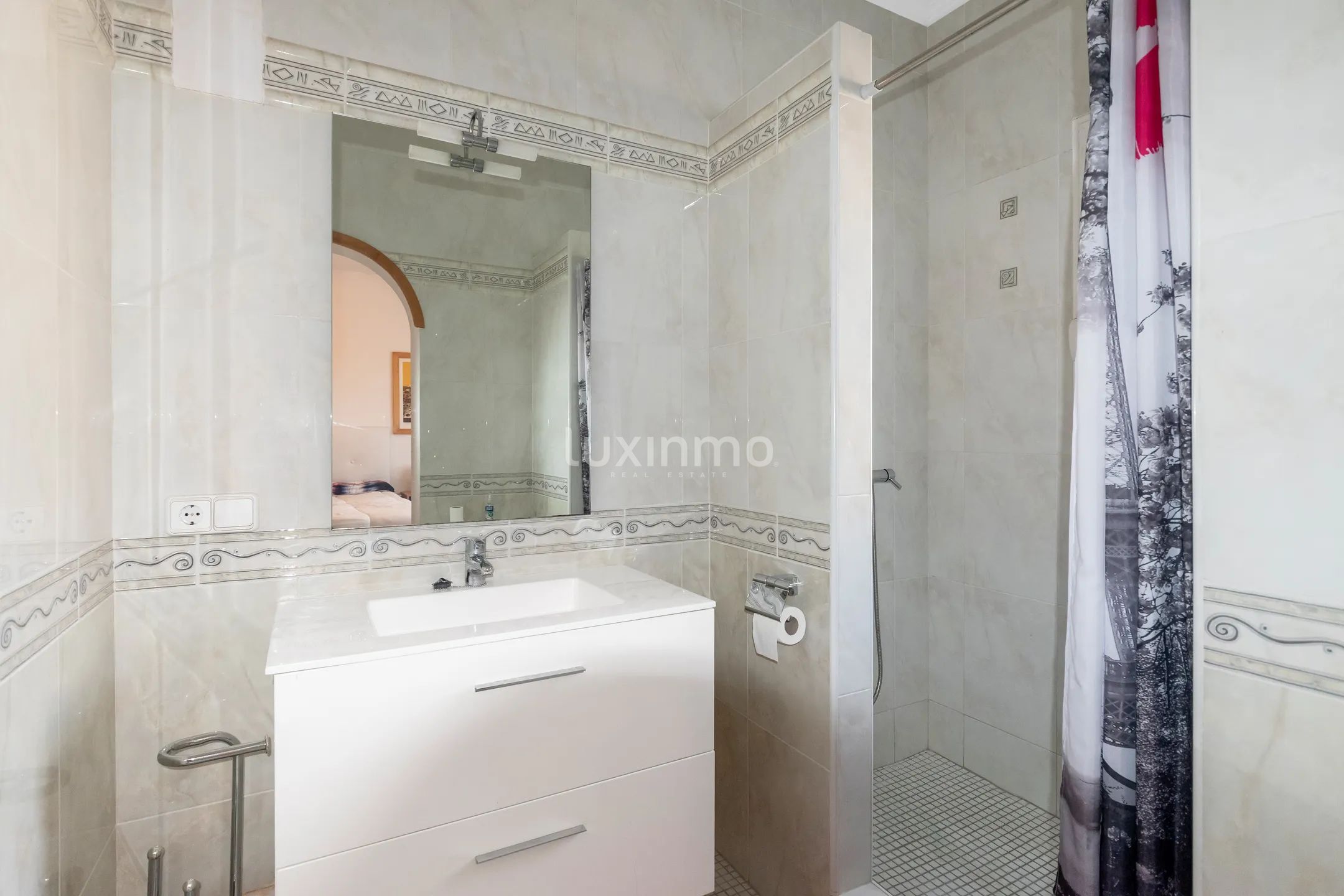 Mediterranean style villa with nice views in Altea la vella — photo 22