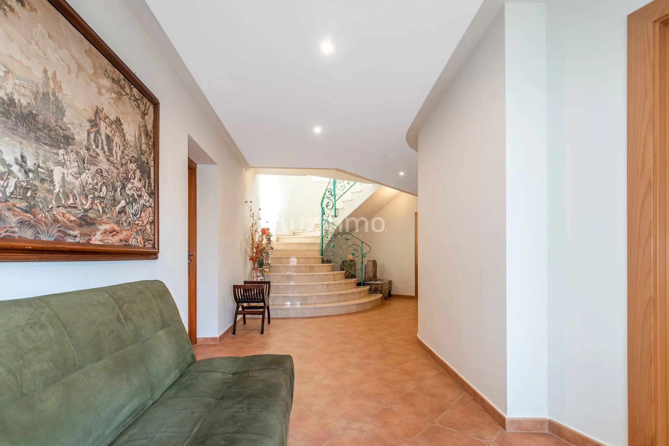 Villa met panoramisch uitzicht op de bergen te koop in Altea — photo 35