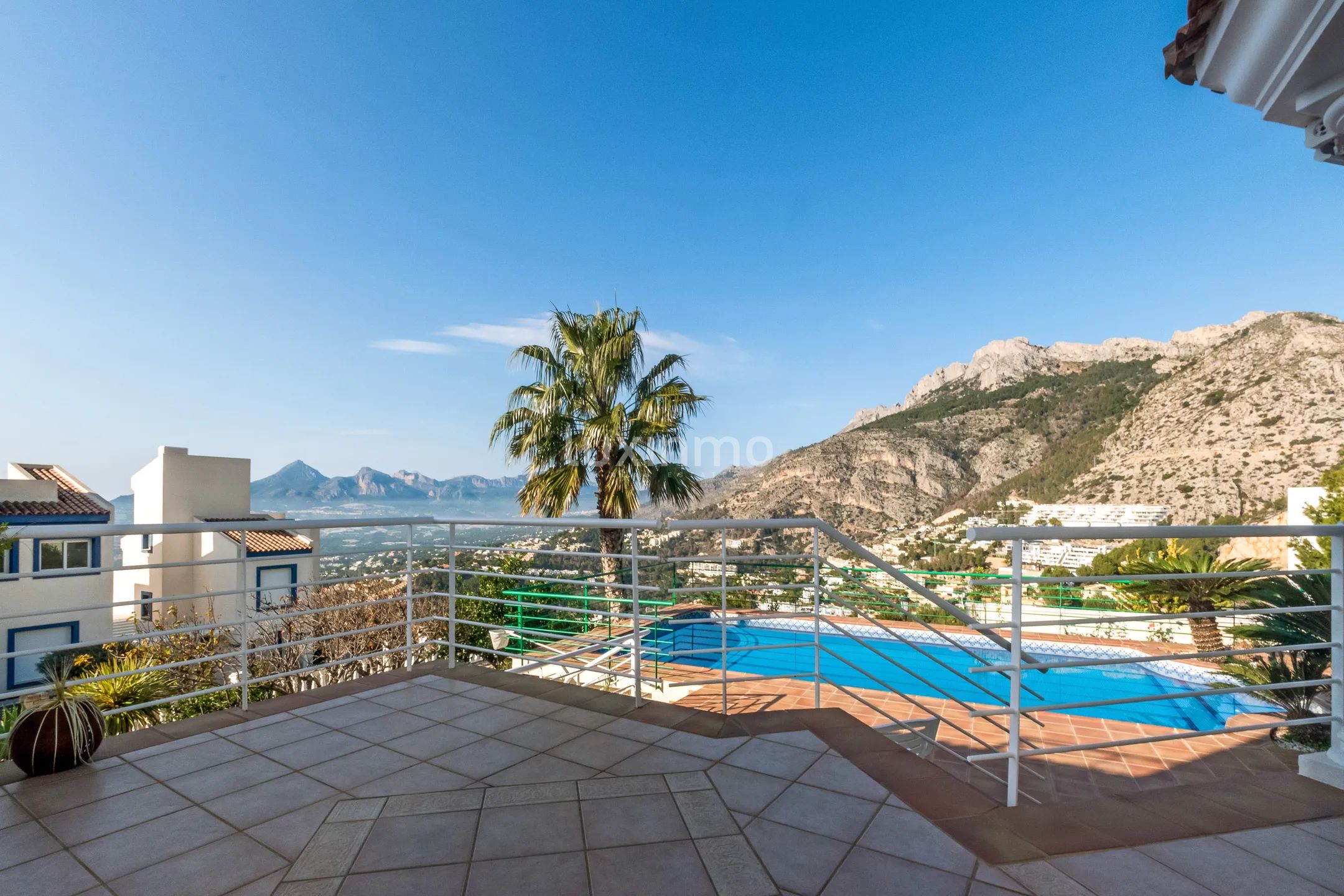 Villa met panoramisch uitzicht op de bergen te koop in Altea — photo 44