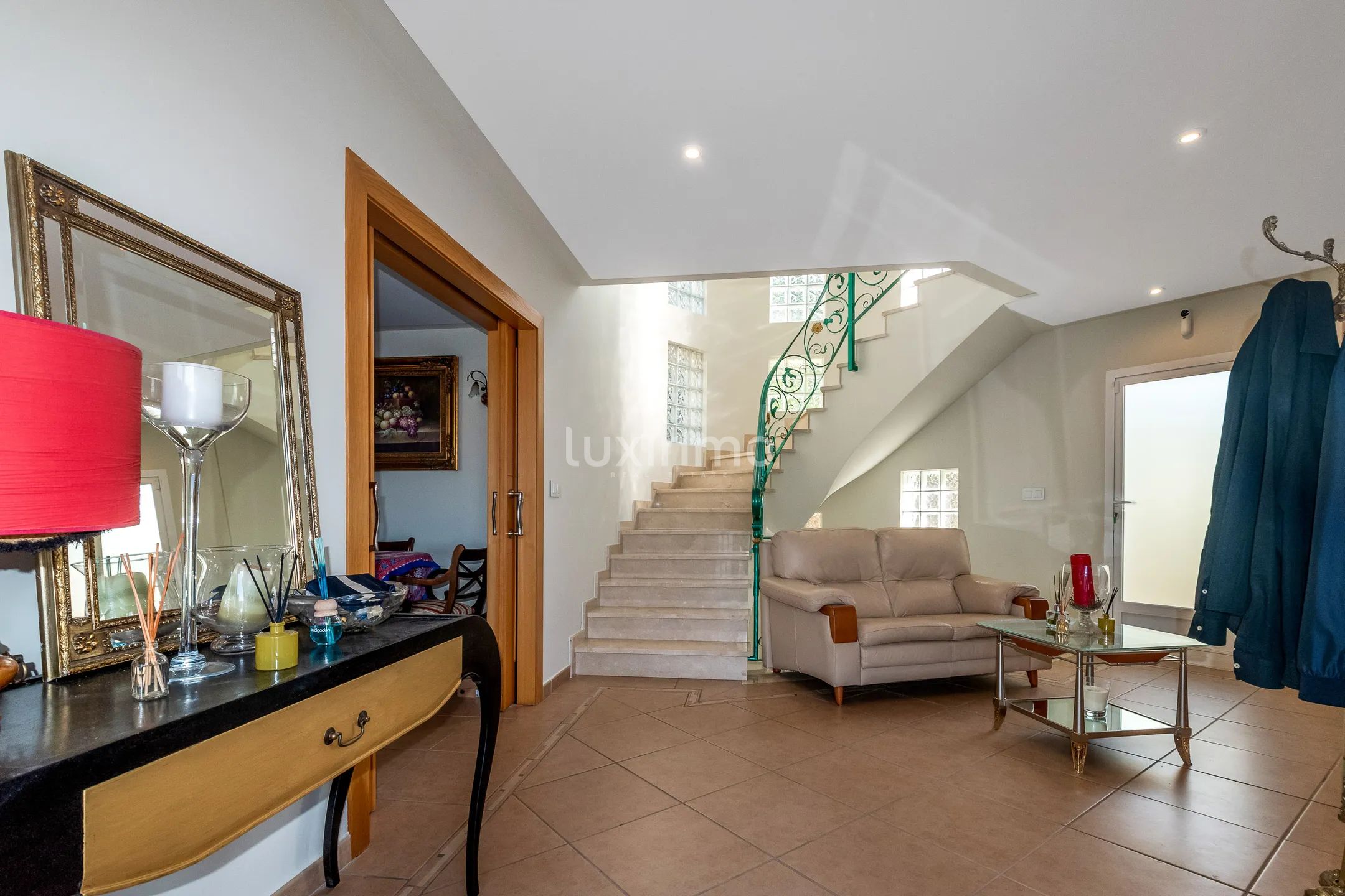 Villa met panoramisch uitzicht op de bergen te koop in Altea — photo 22