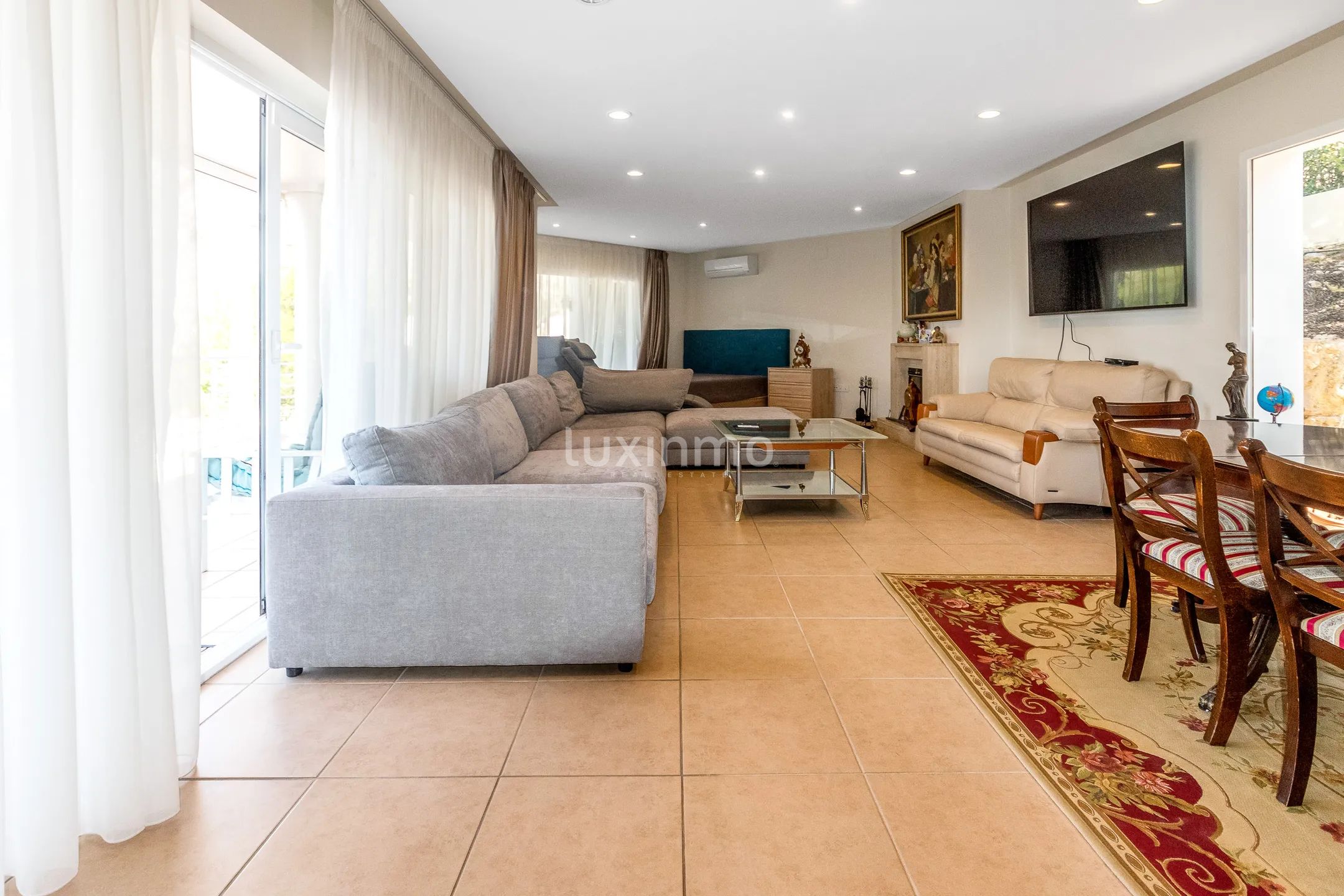 Villa met panoramisch uitzicht op de bergen te koop in Altea — photo 23