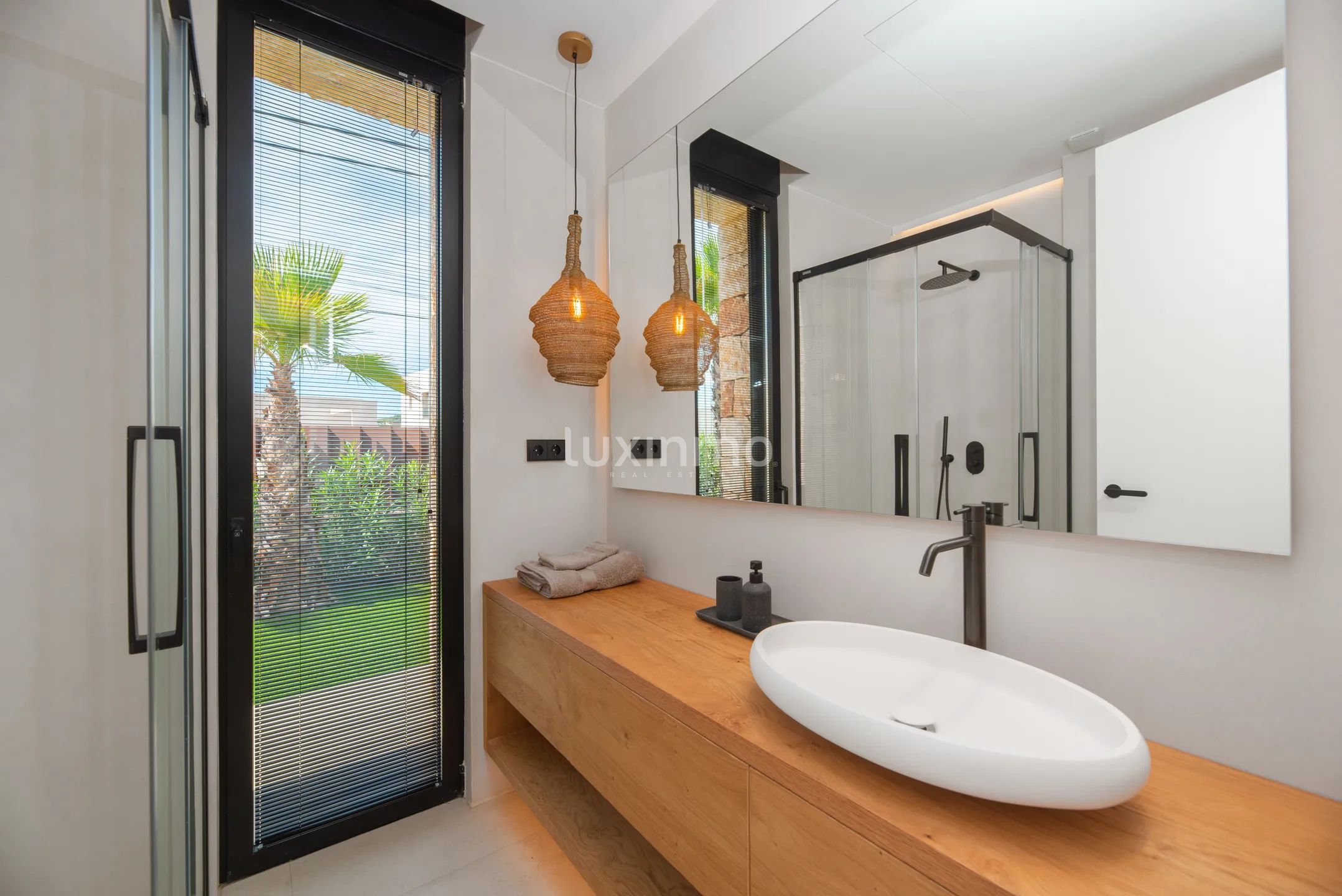 Nybyggd lyxig villa med 6 sovrum i Sa Carroca, Ibiza — photo 24