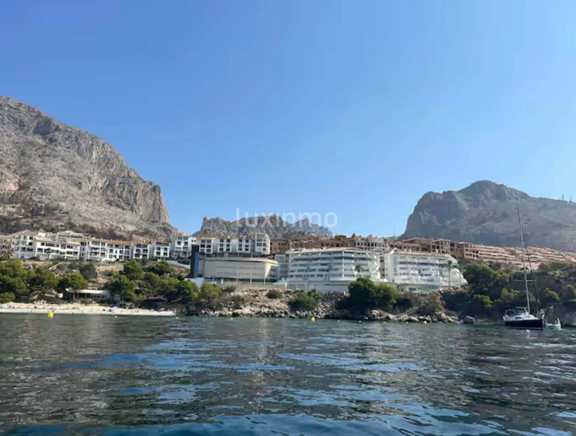 Ekskluzywny dwupoziomowy apartament w Cala Mascarat Altea — photo 19