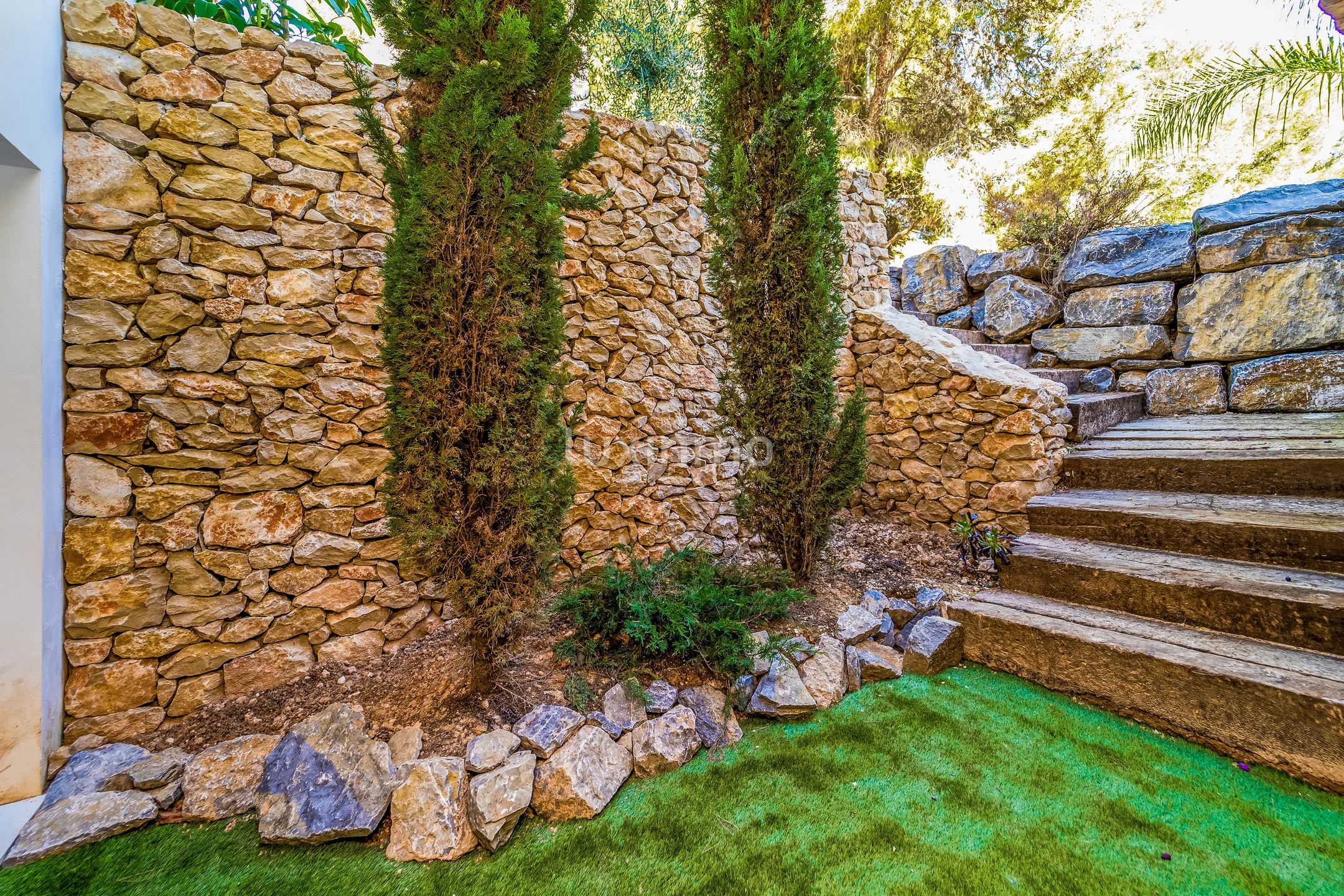 Impressive villa in the prestigious area of El Portet in Moraira — photo 20