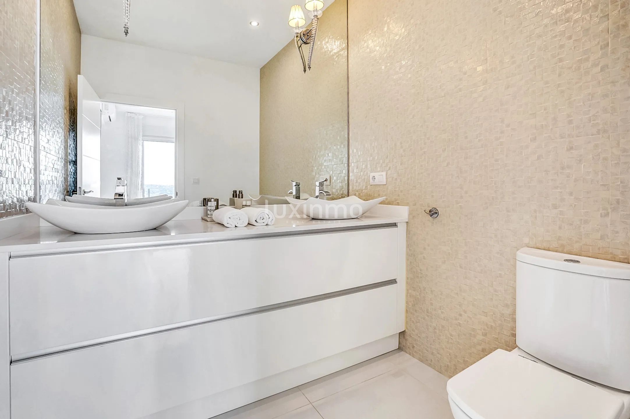 Exclusive villa with sea views in Jávea — photo 24