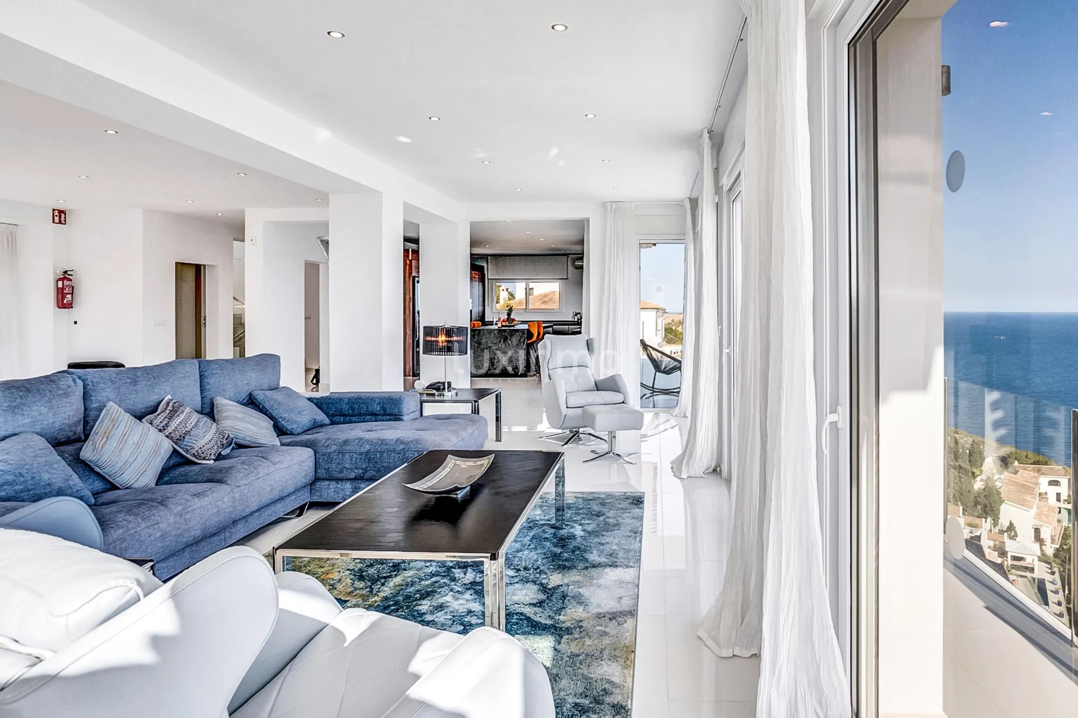 Exclusive villa with sea views in Jávea — photo 4