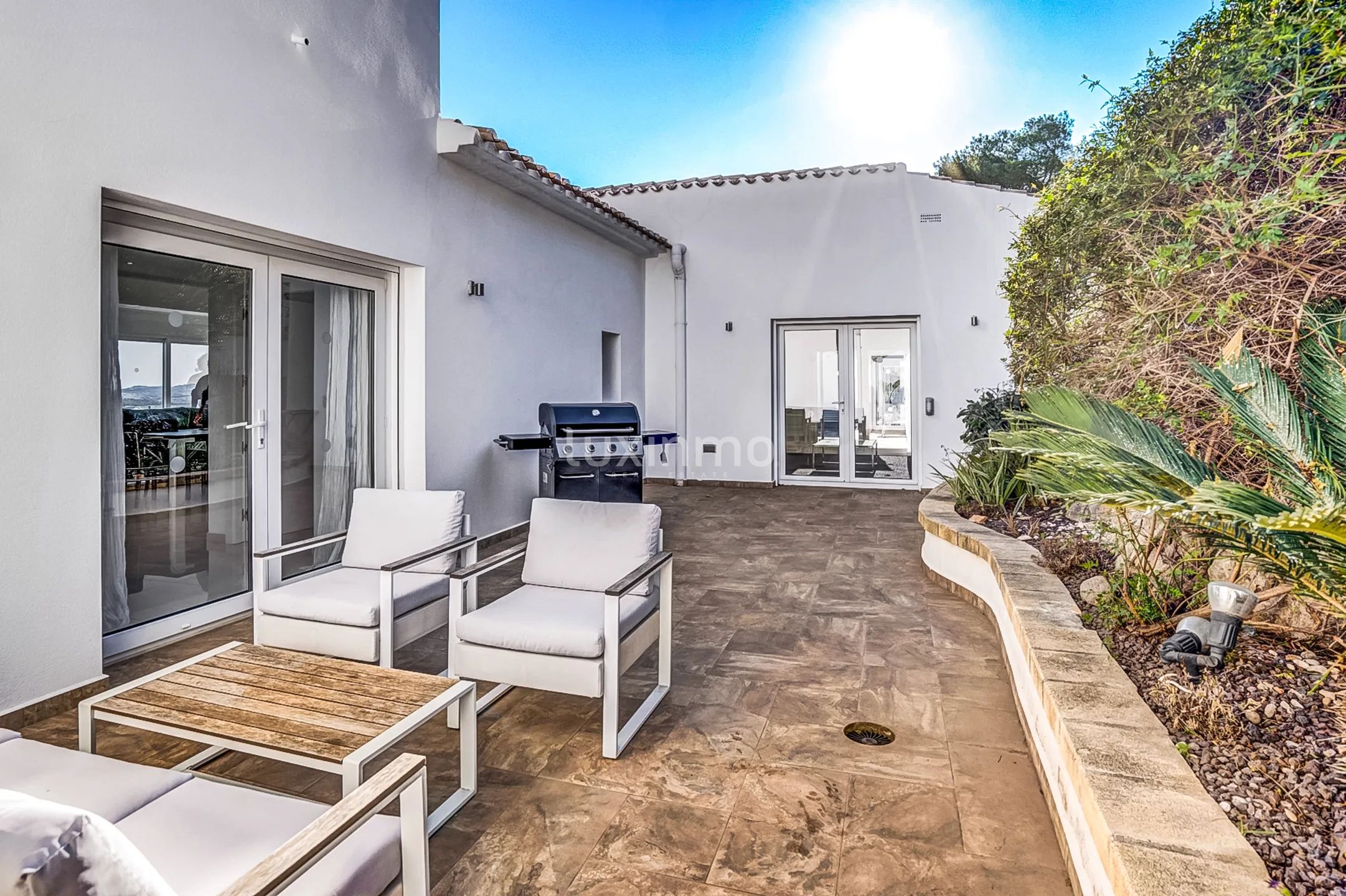 Exclusive villa with sea views in Jávea — photo 38