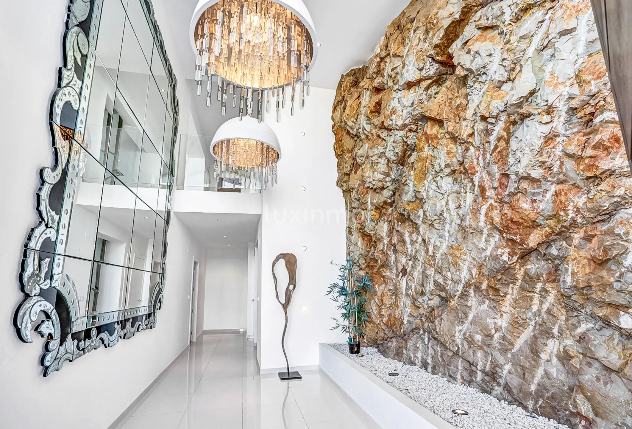 Exclusive villa with sea views in Jávea — photo 10