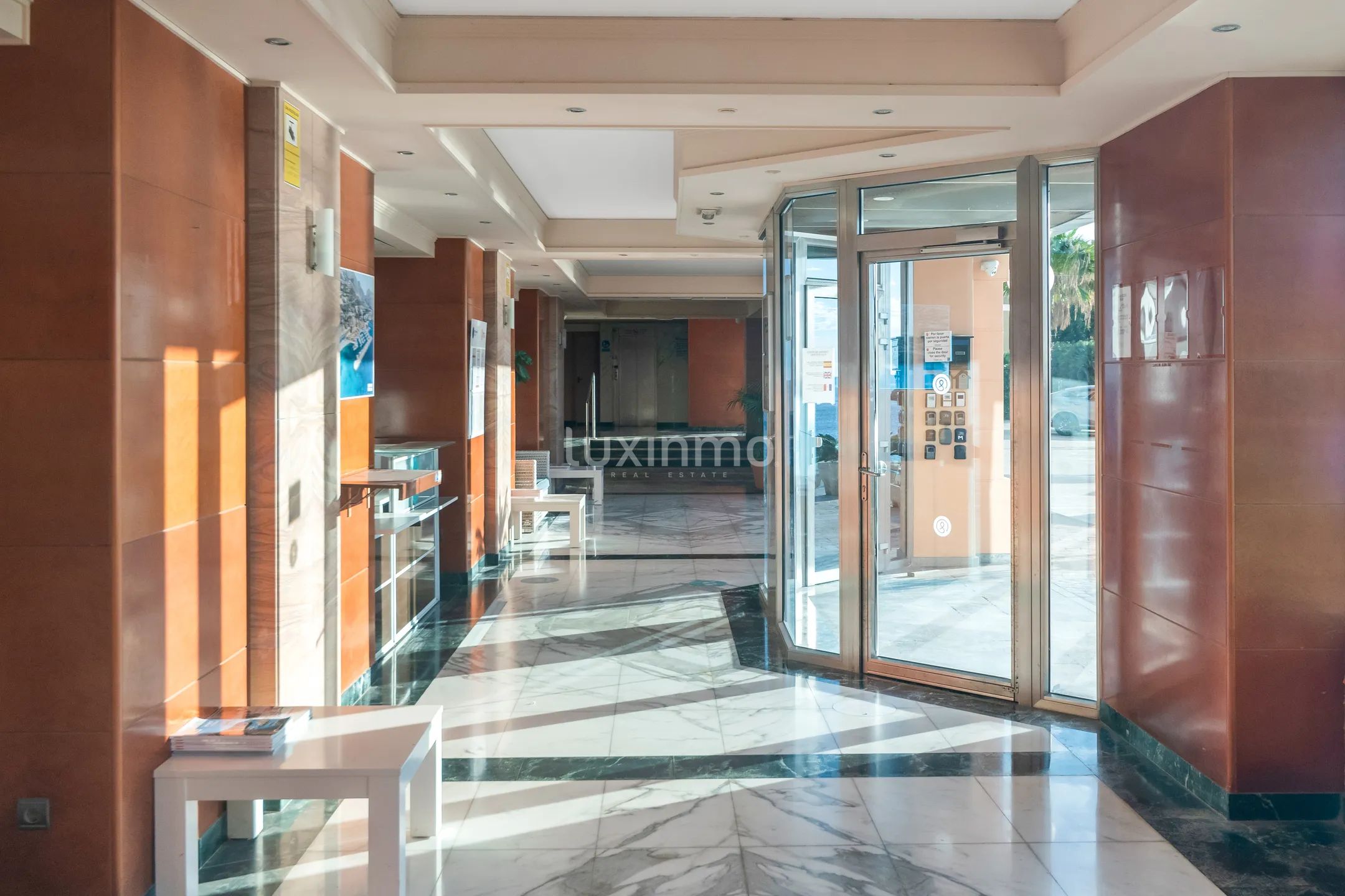 Espectacular apartamento de lujo en Playa Mascarat — photo 25