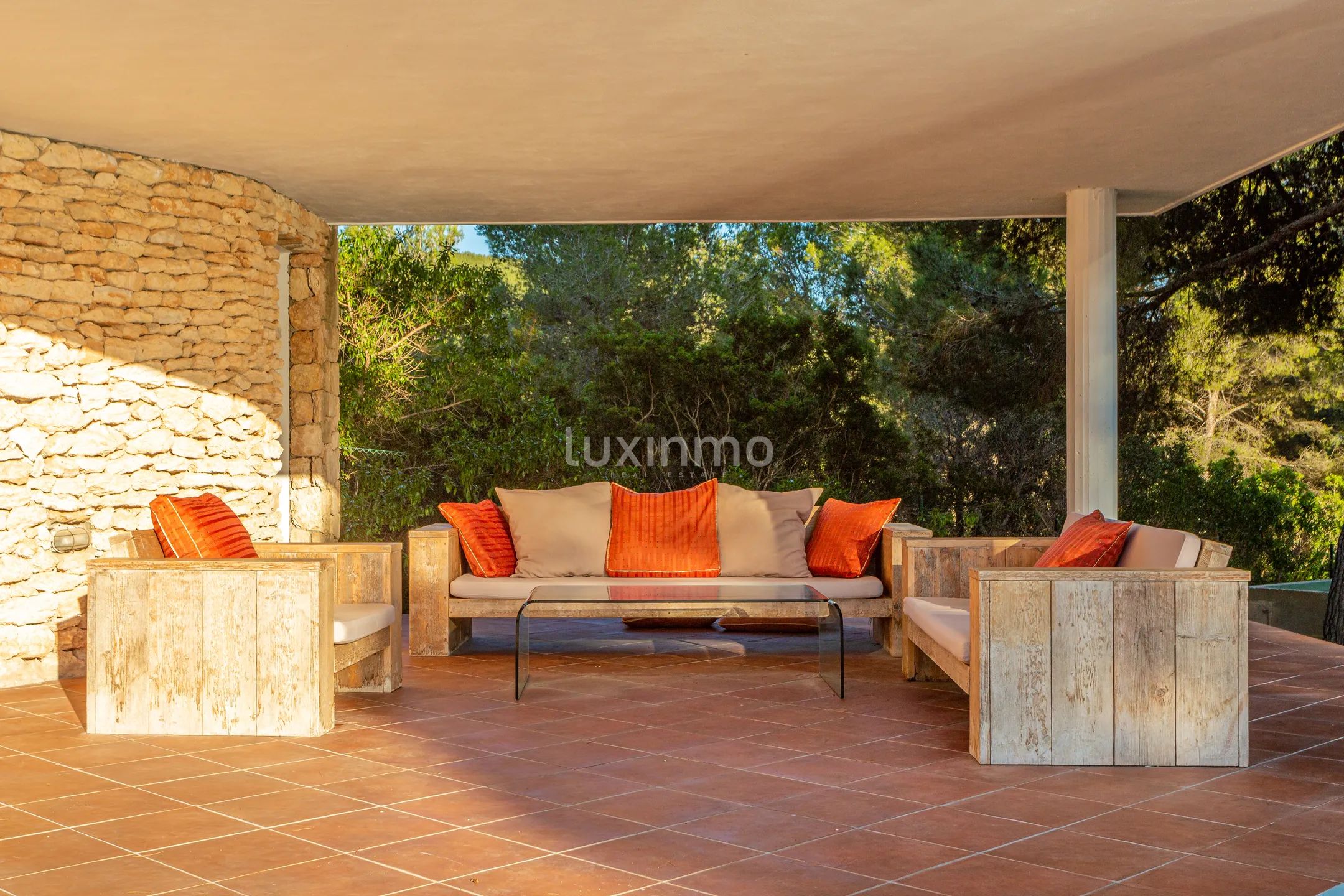 Stunning 5-Bedroom Modern Mediterranean Villa in Roca Llisa near the Golf Course — photo 22