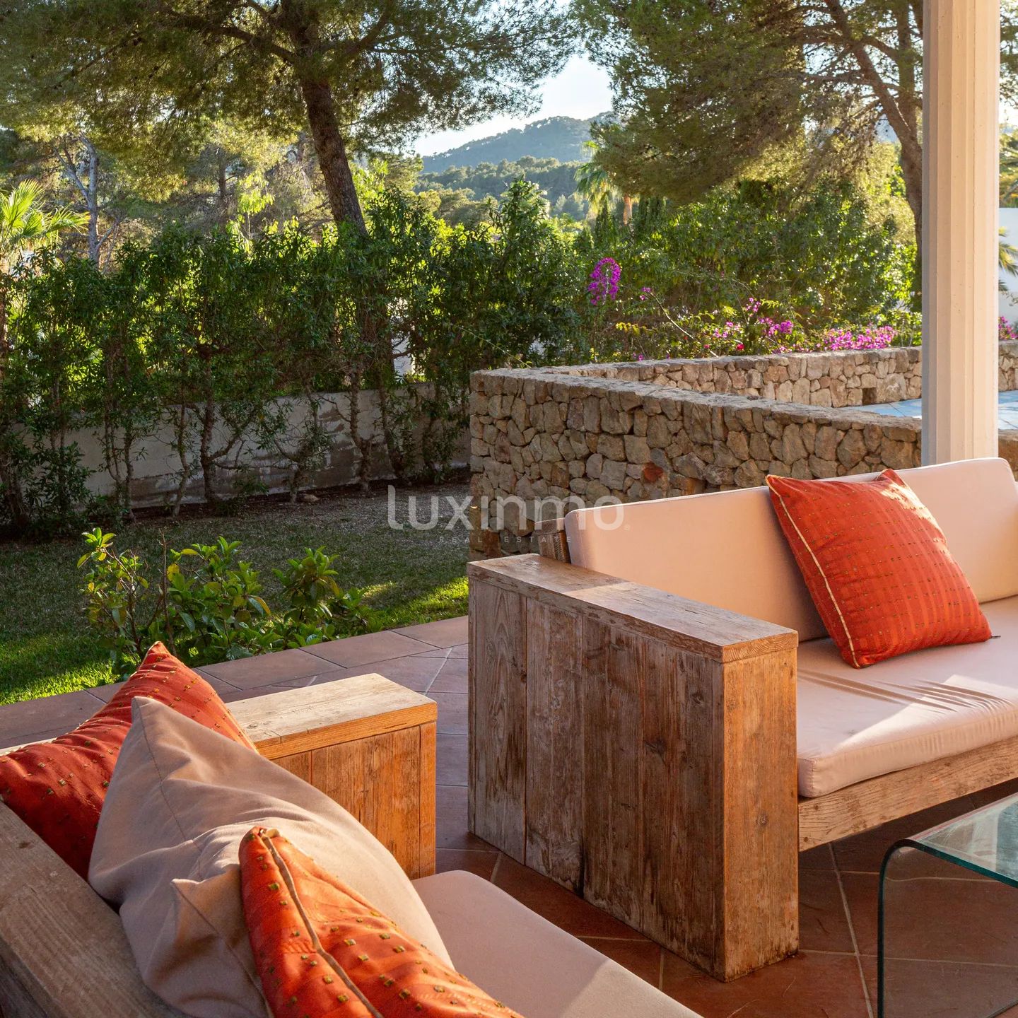 Stunning 5-Bedroom Modern Mediterranean Villa in Roca Llisa near the Golf Course — photo 21