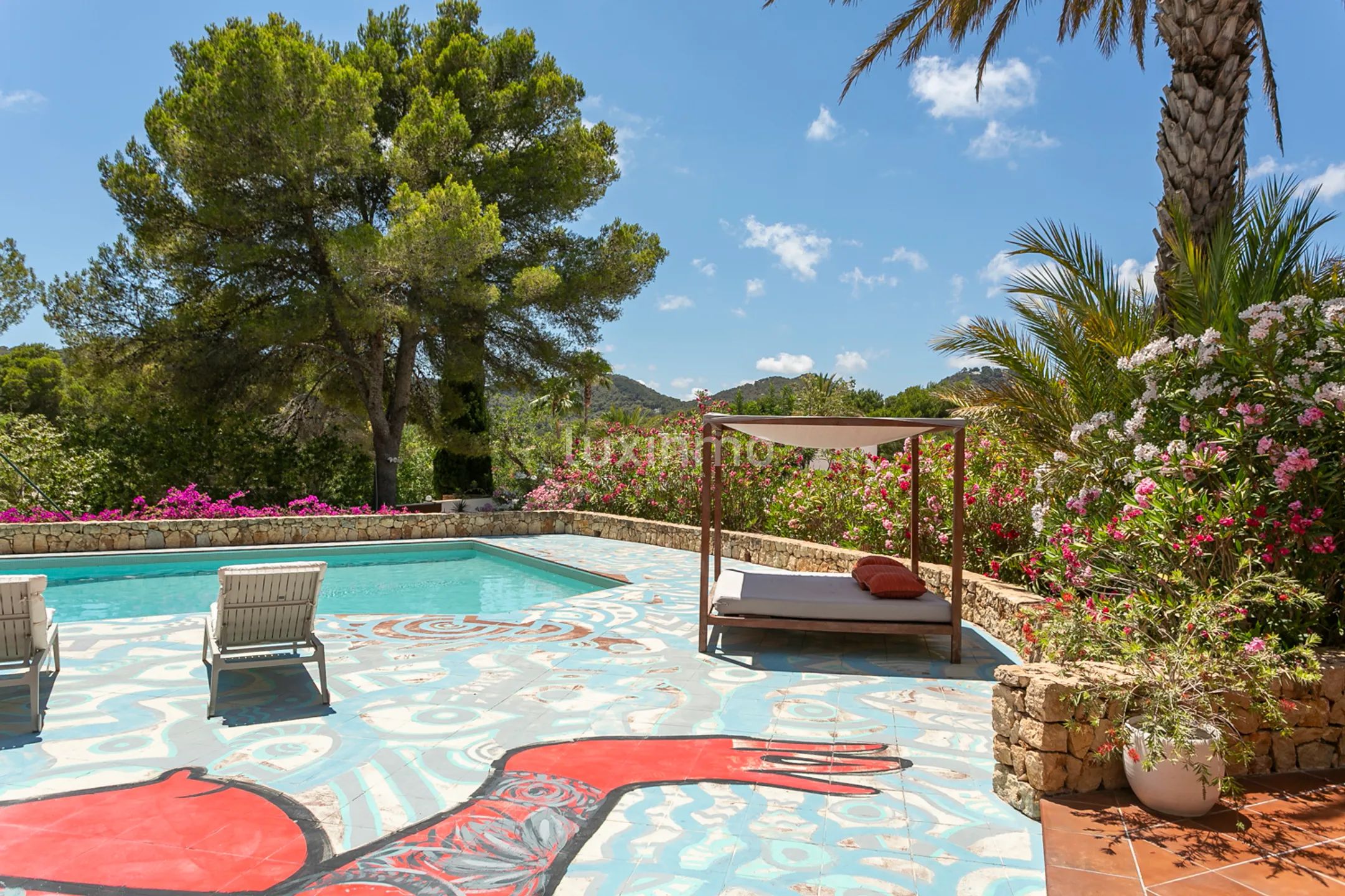 Stunning 5-Bedroom Modern Mediterranean Villa in Roca Llisa near the Golf Course — photo 6