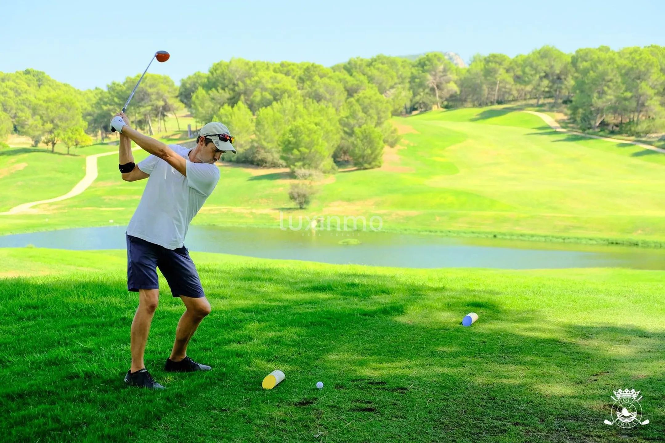 Stunning 5-Bedroom Modern Mediterranean Villa in Roca Llisa near the Golf Course — photo 61