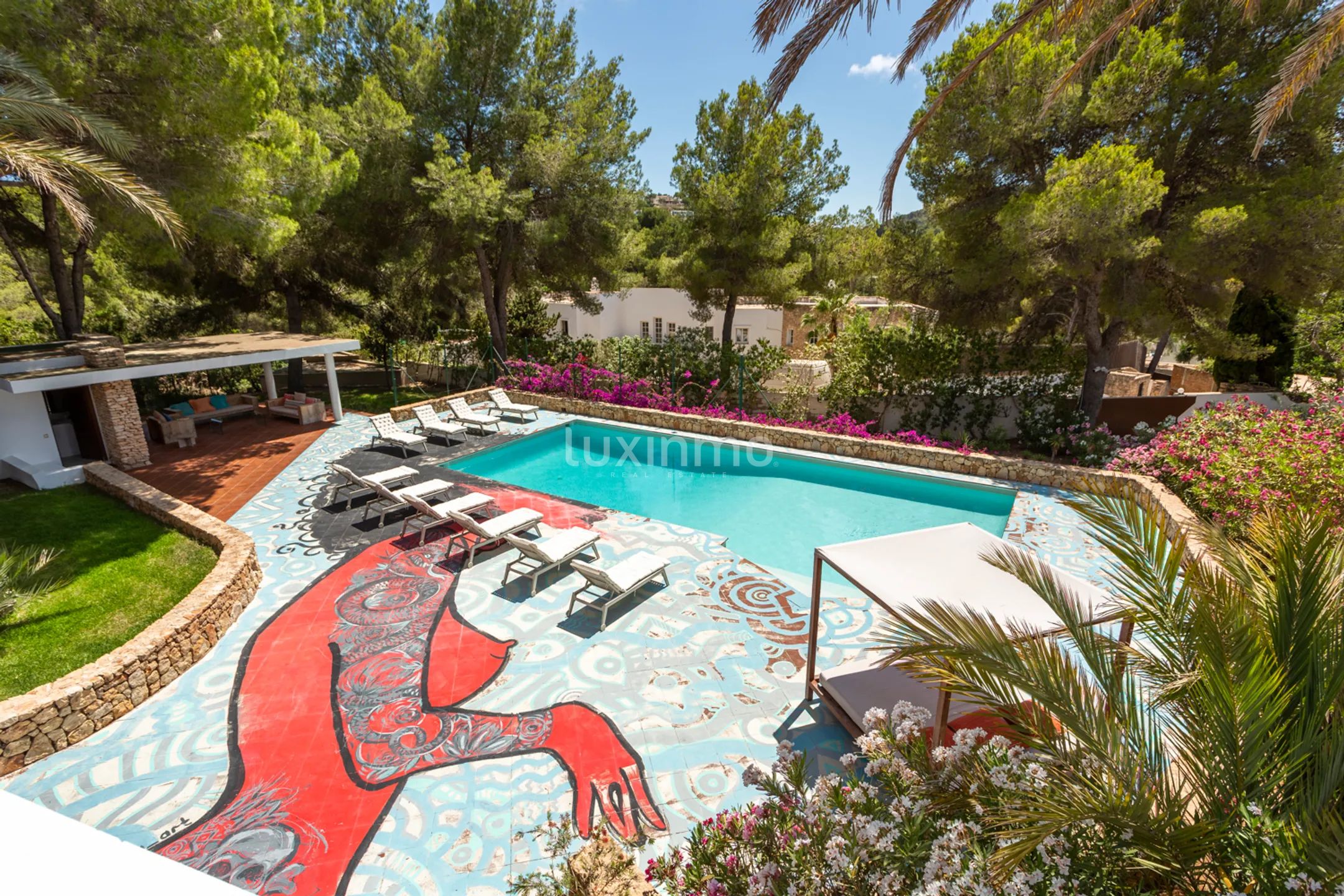 Stunning 5-Bedroom Modern Mediterranean Villa in Roca Llisa near the Golf Course — photo 16