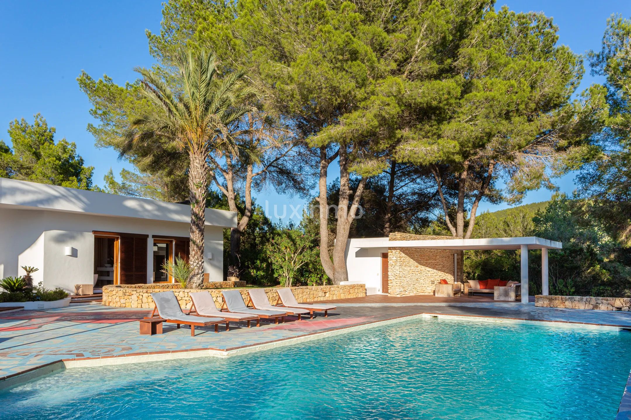 Stunning 5-Bedroom Modern Mediterranean Villa in Roca Llisa near the Golf Course — photo 12