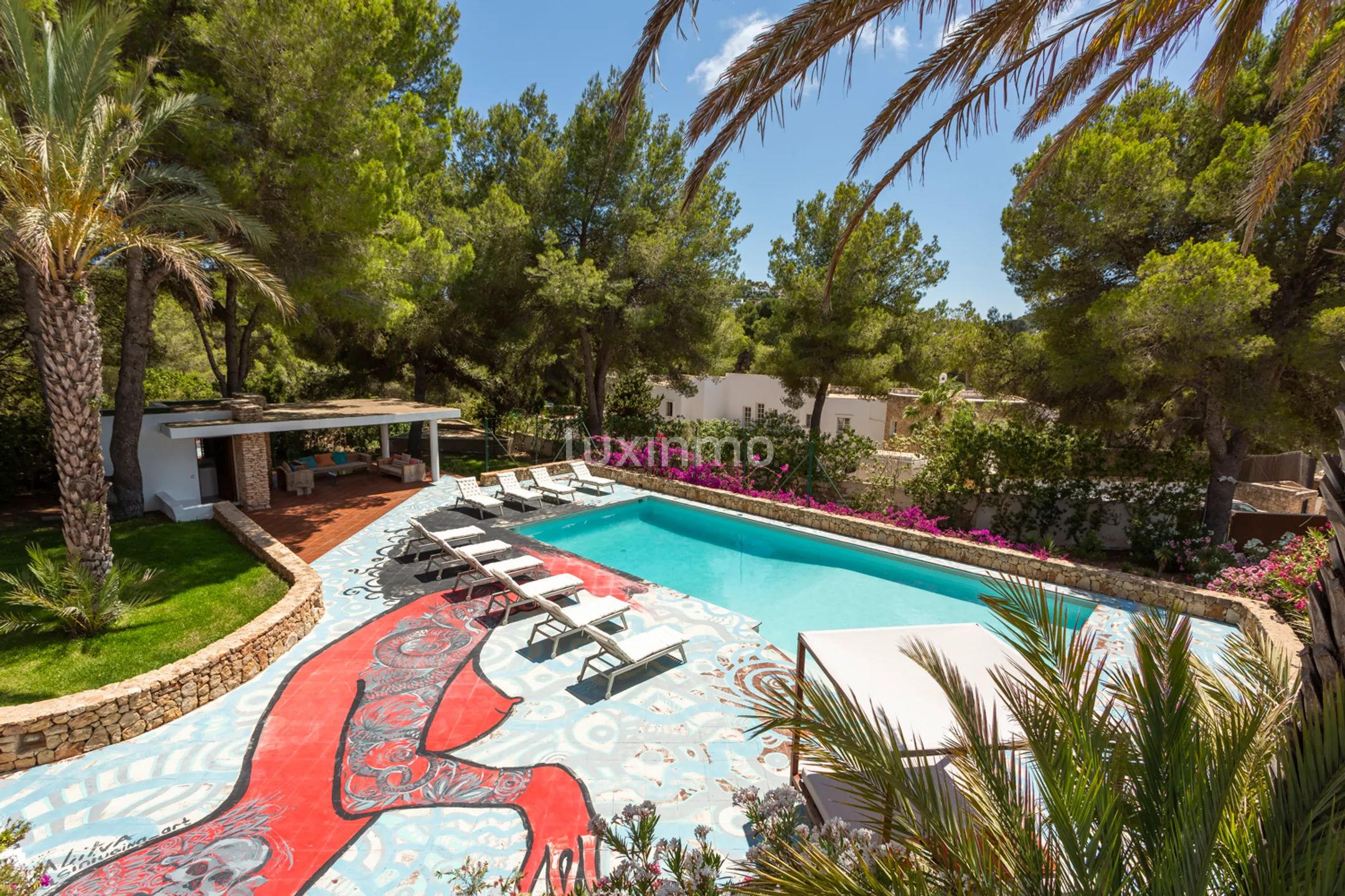 Stunning 5-Bedroom Modern Mediterranean Villa in Roca Llisa near the Golf Course — photo 4