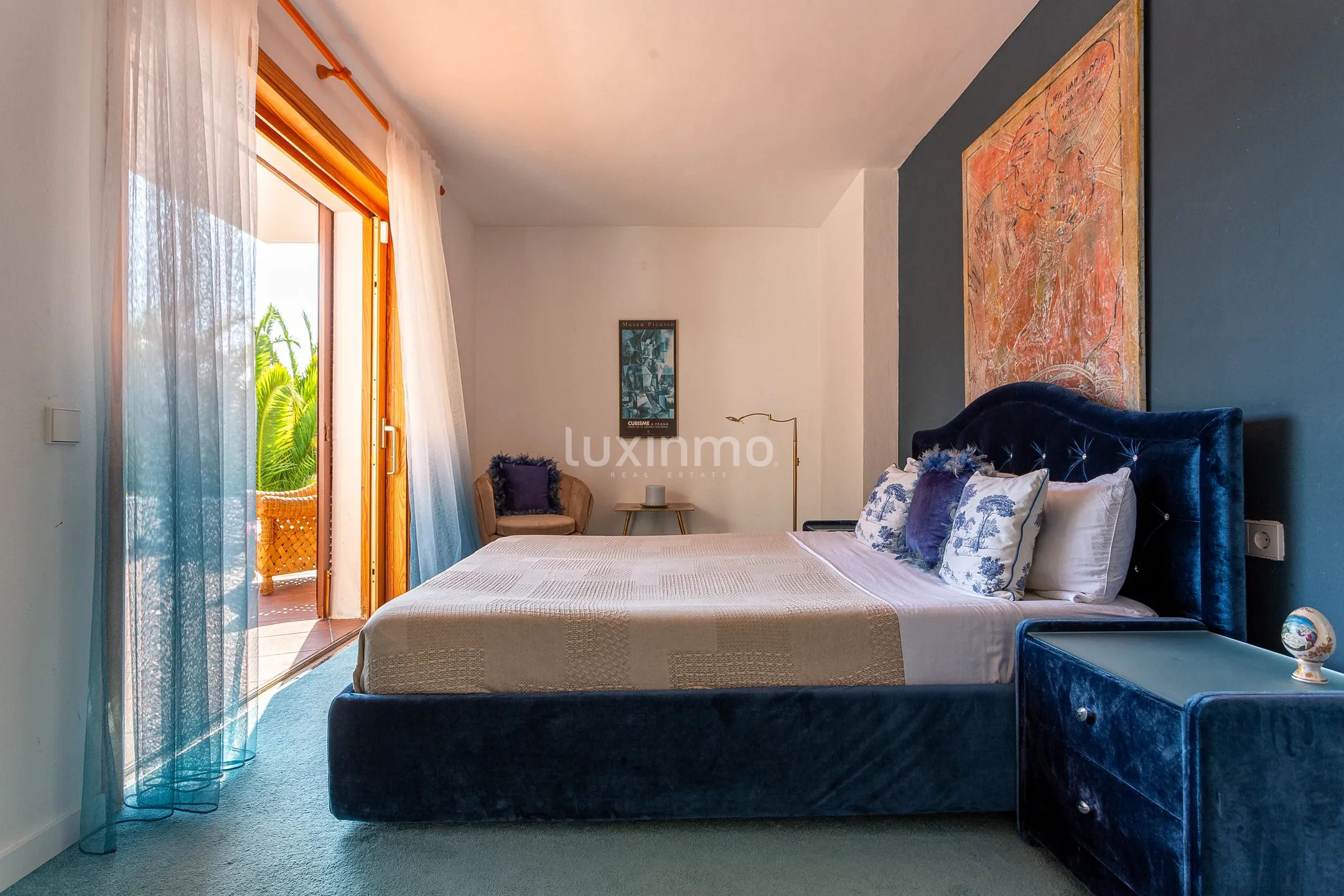 Stunning 5-Bedroom Modern Mediterranean Villa in Roca Llisa near the Golf Course — photo 51