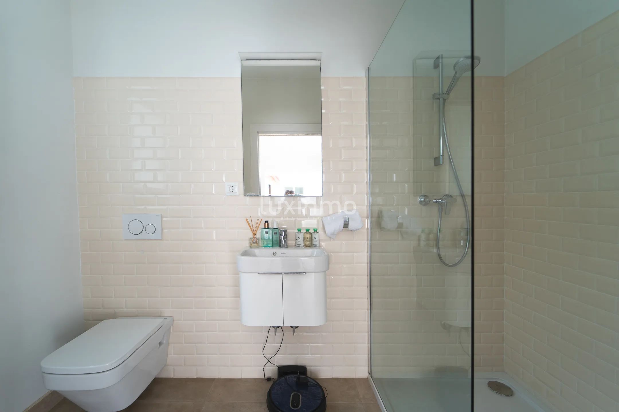 GEMÜTLICHE LUXUSVILLA IN DER NÄHE DES MEERES MORAIRA — photo 31