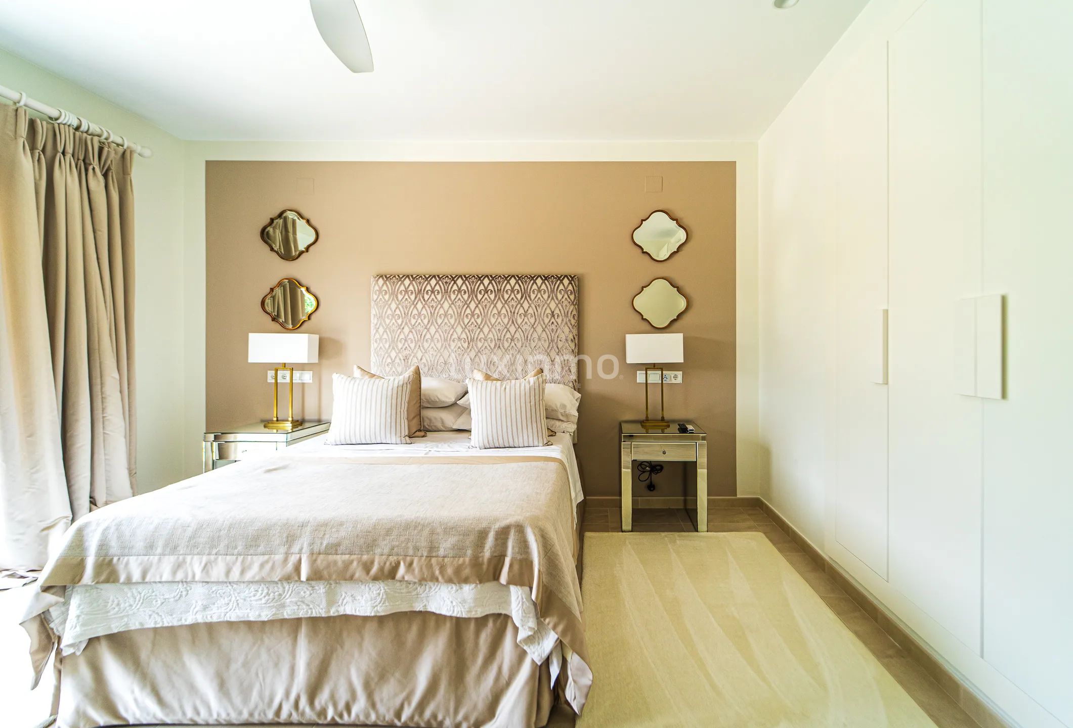 GEMÜTLICHE LUXUSVILLA IN DER NÄHE DES MEERES MORAIRA — photo 9