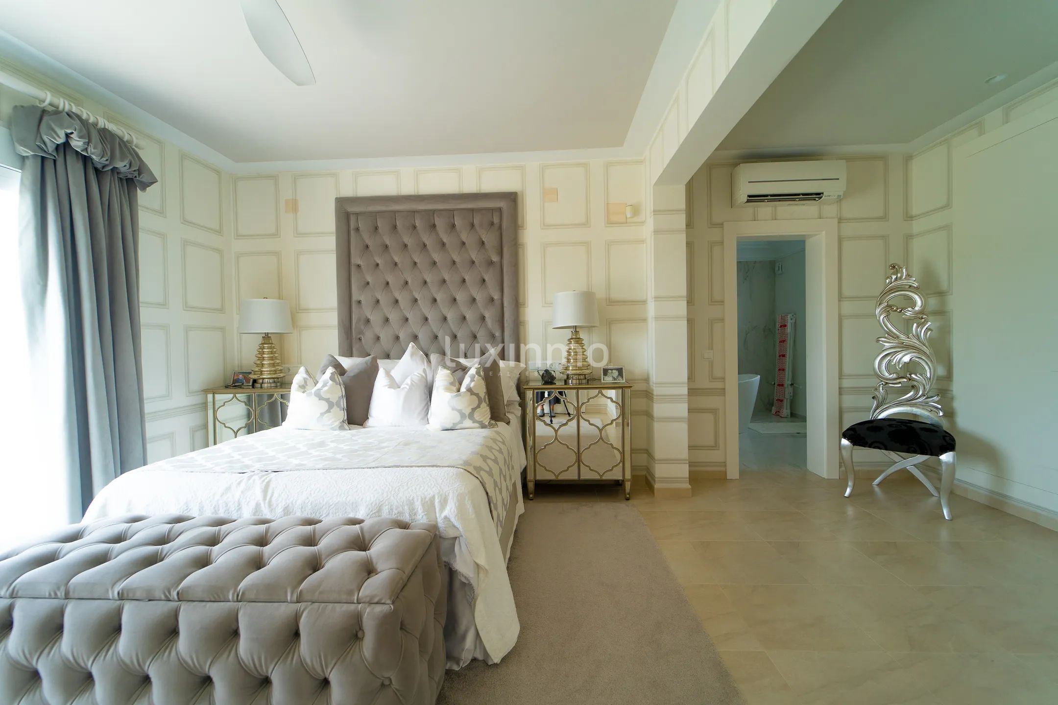 GEMÜTLICHE LUXUSVILLA IN DER NÄHE DES MEERES MORAIRA — photo 19