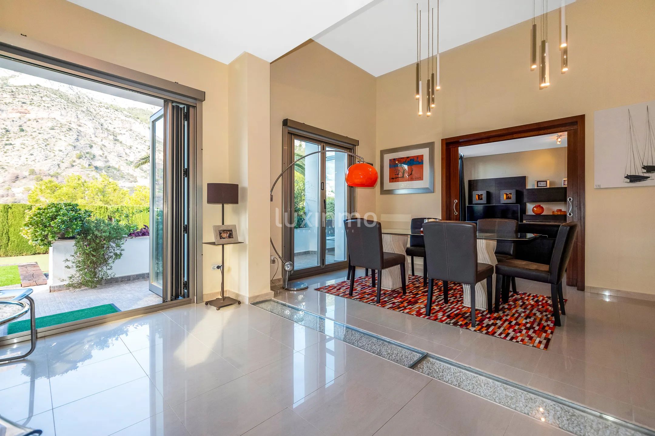 Beautiful villa with swimming pool for sale in Altea — photo 8