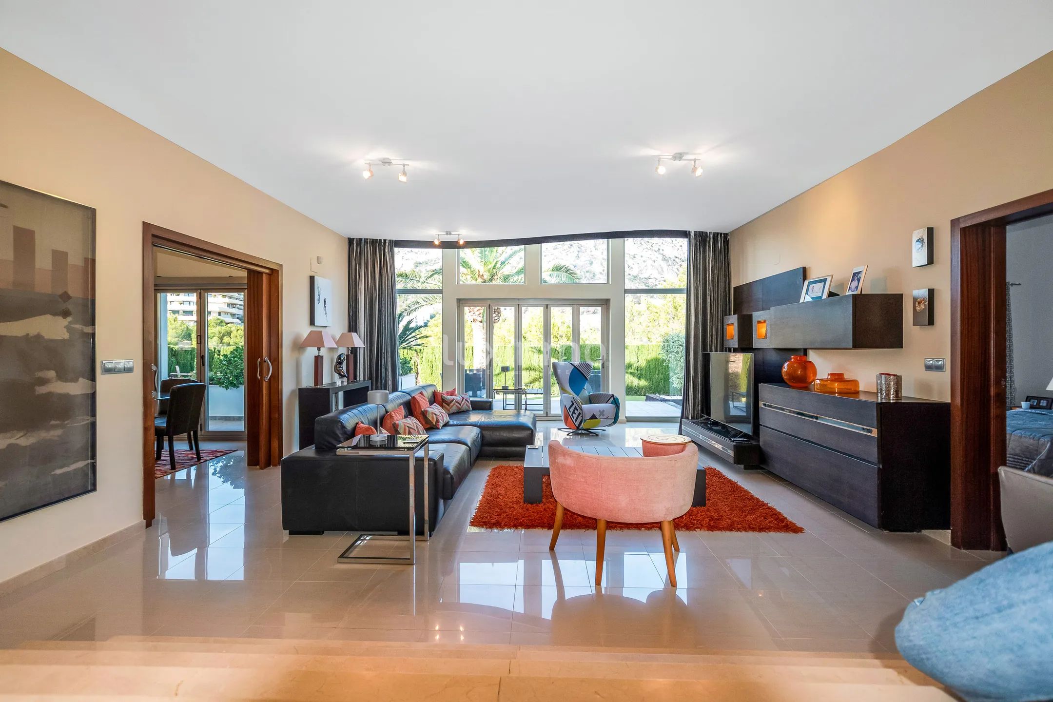 Beautiful villa with swimming pool for sale in Altea — photo 5