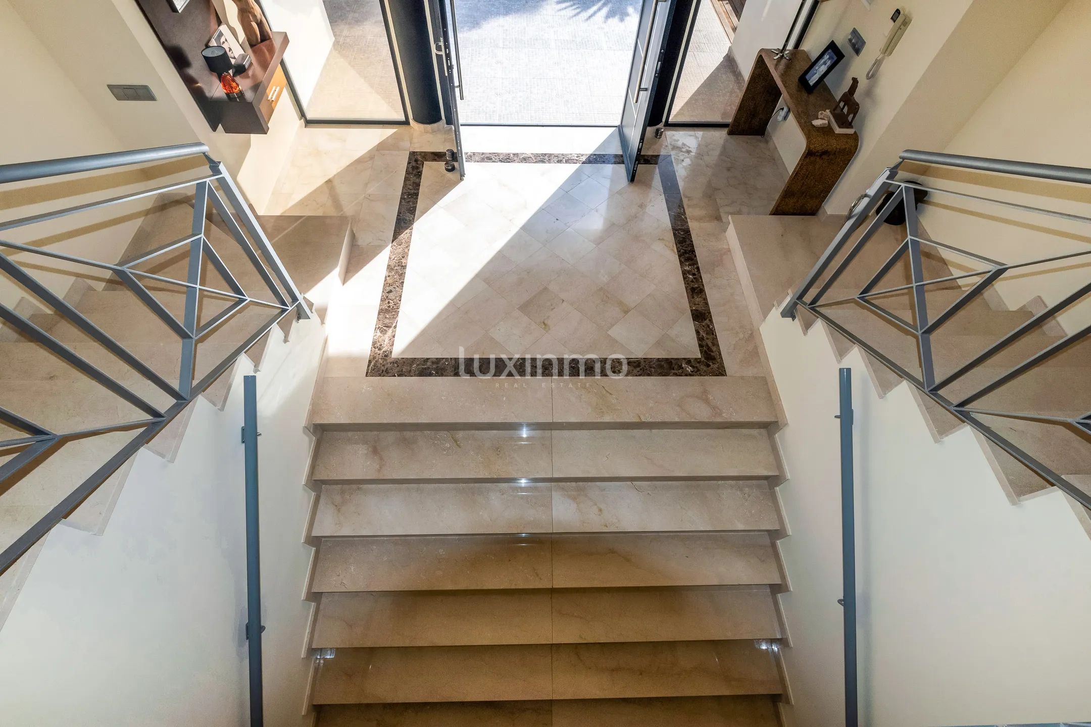 Beautiful villa with swimming pool for sale in Altea — photo 15