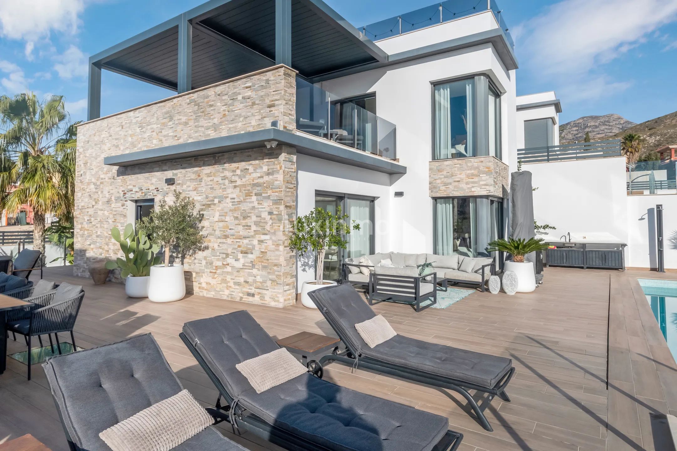 Lujosa Casa Independiente con Vistas al Mar en Balcón de Finestrat-Terra Marina — photo 1