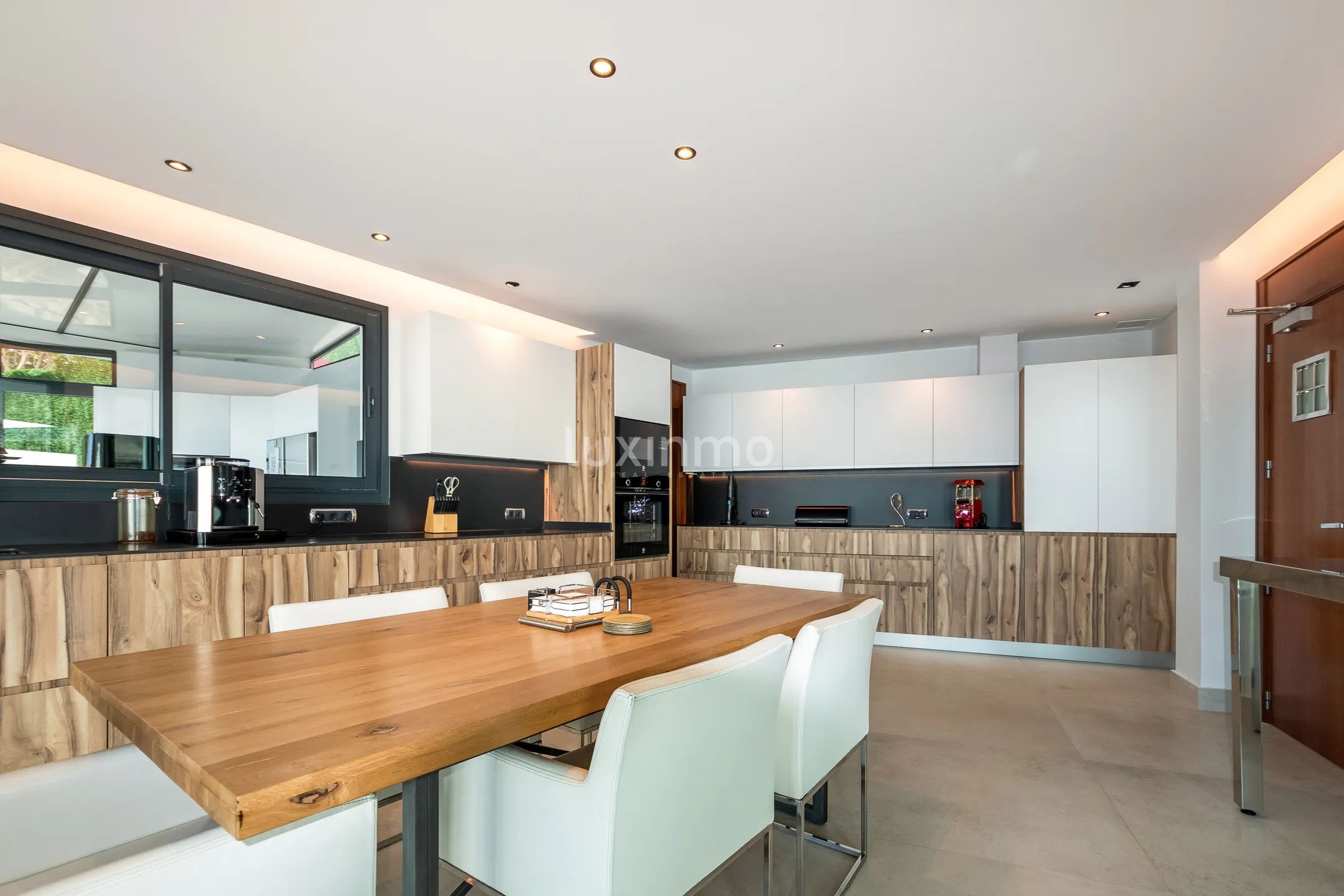 Villa unique avec vue spectaculaire sur la mer à vendre à Altea — photo 32