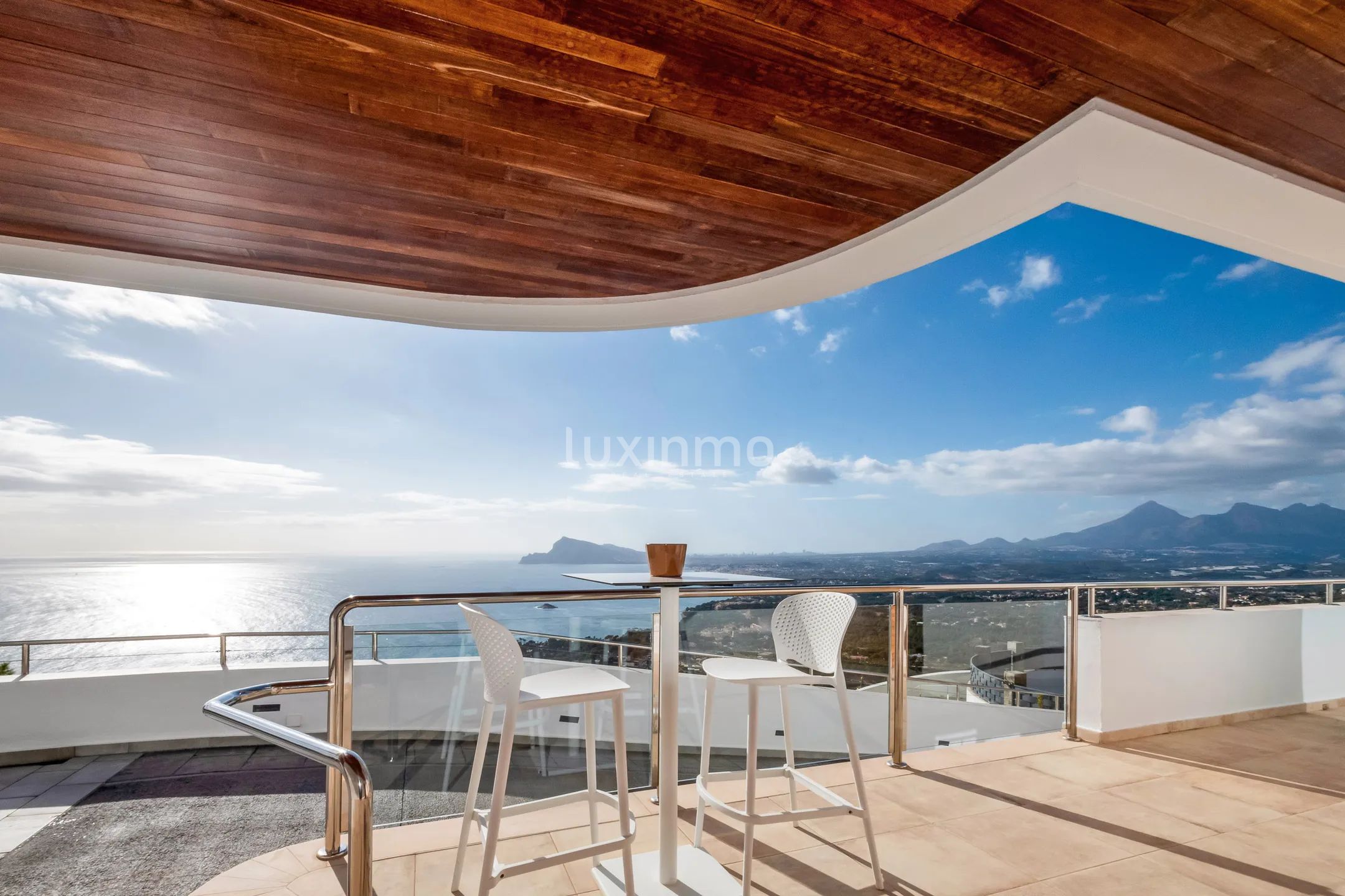 Unique villa with spectacular sea views for sale in Altea — photo 38