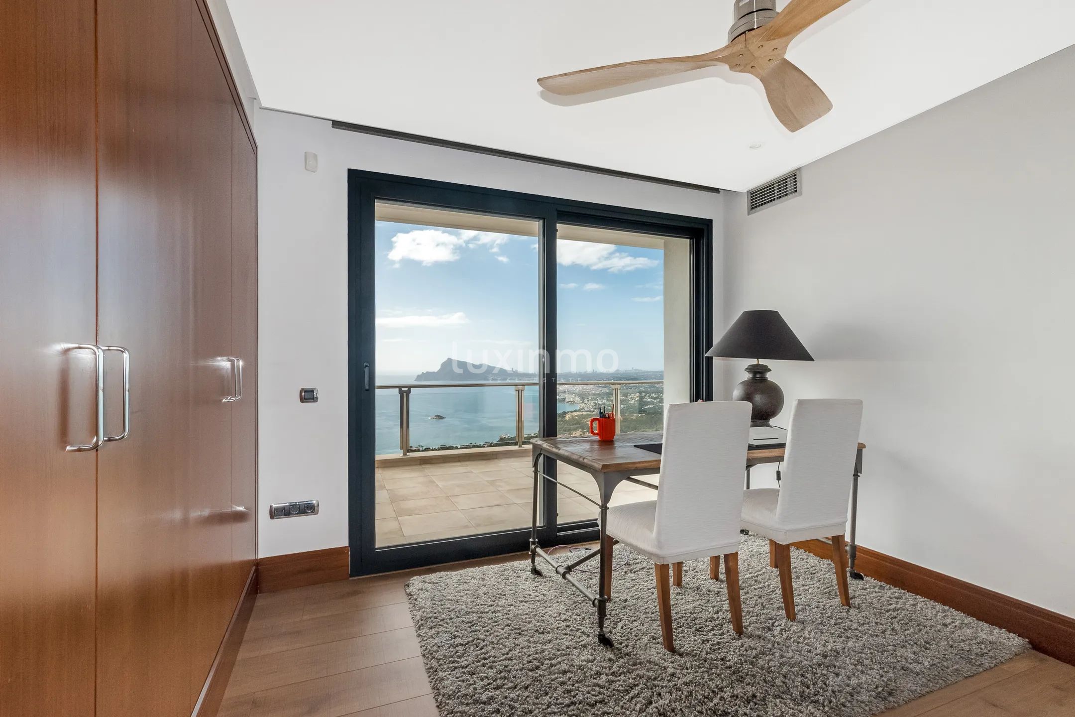 Villa unique avec vue spectaculaire sur la mer à vendre à Altea — photo 21