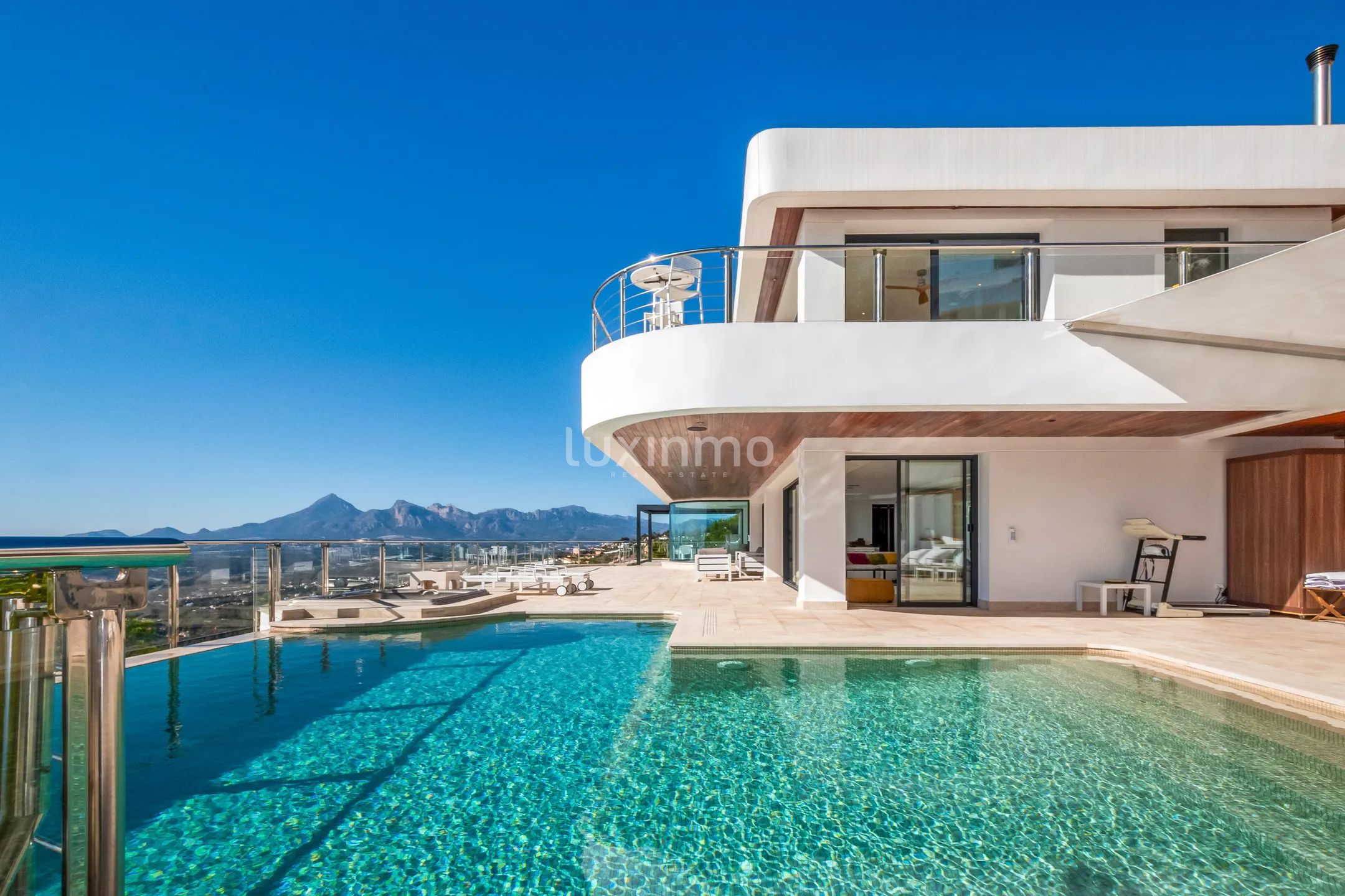 Villa unique avec vue spectaculaire sur la mer à vendre à Altea — photo 53