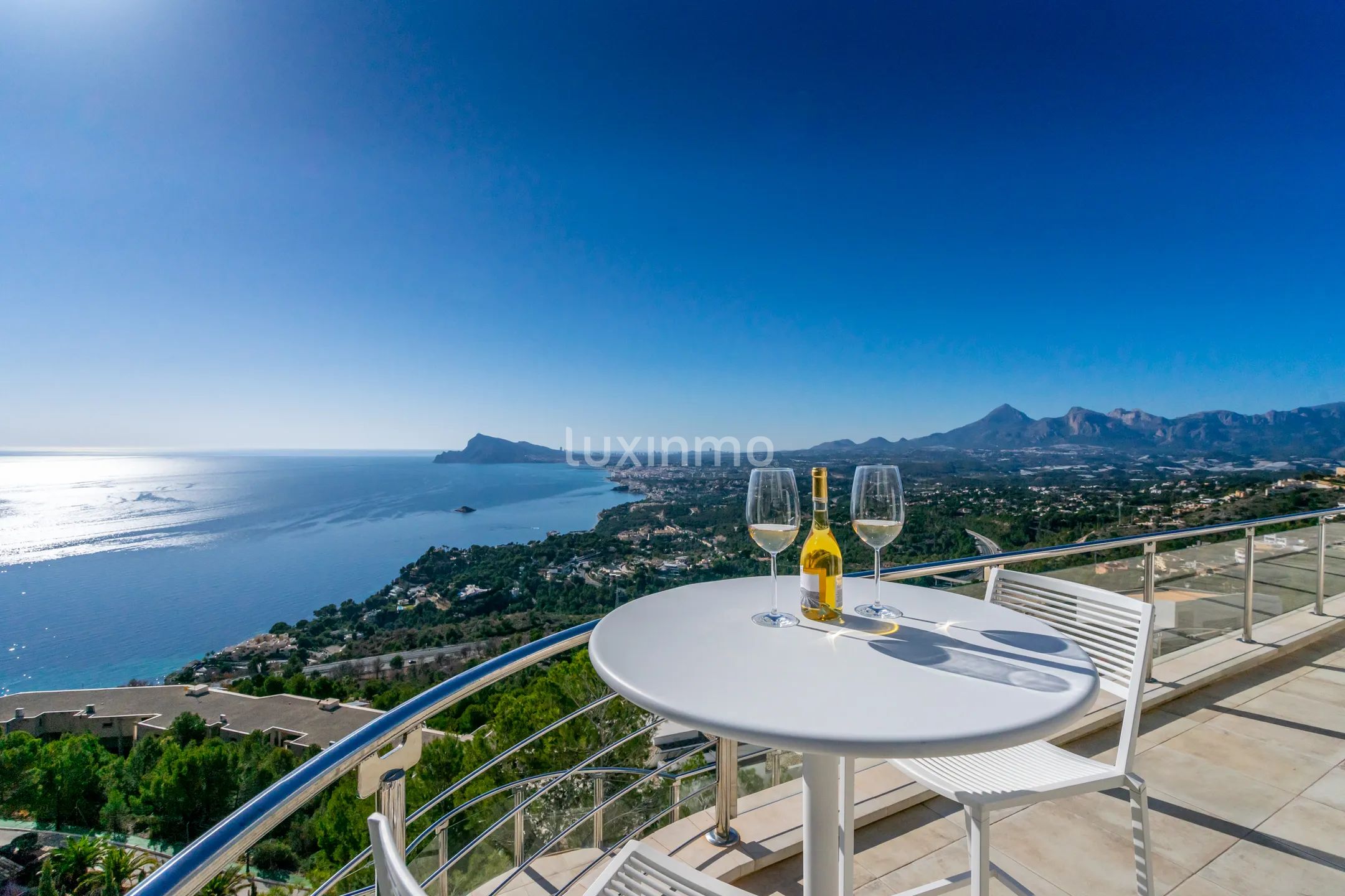 Unique villa with spectacular sea views for sale in Altea — photo 26