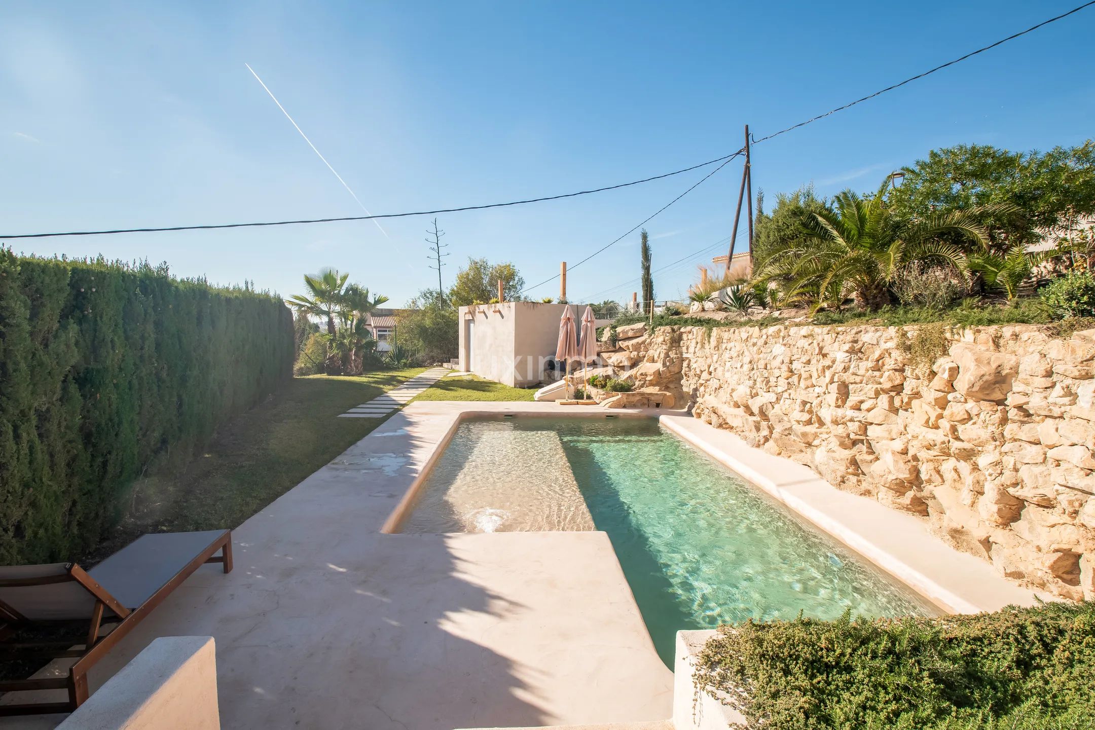 Впечатляющая дизайнерская вилла в Кала Ковета Фума в Эль Кампельо — photo 19