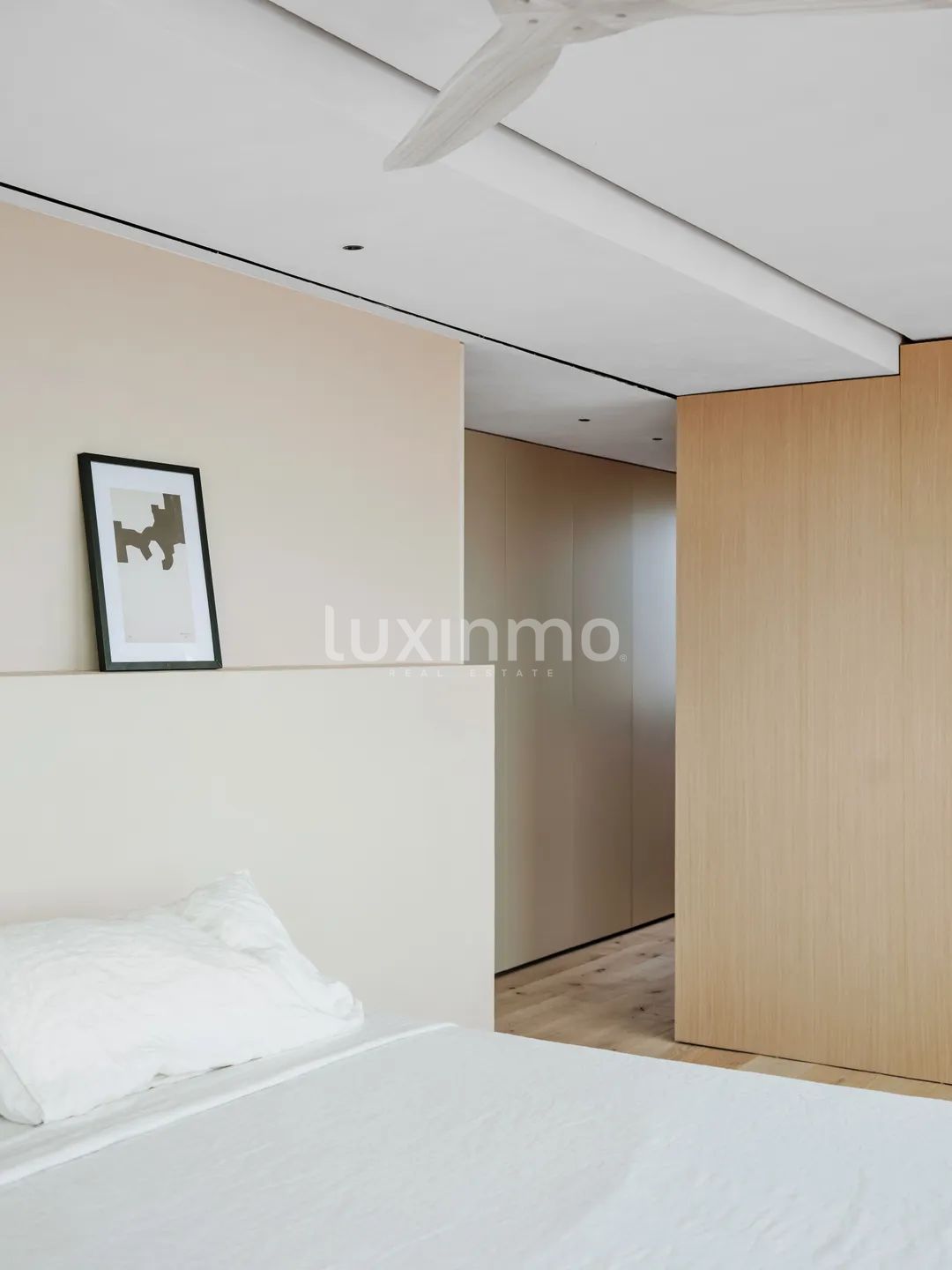 Впечатляющая дизайнерская вилла в Кала Ковета Фума в Эль Кампельо — photo 13