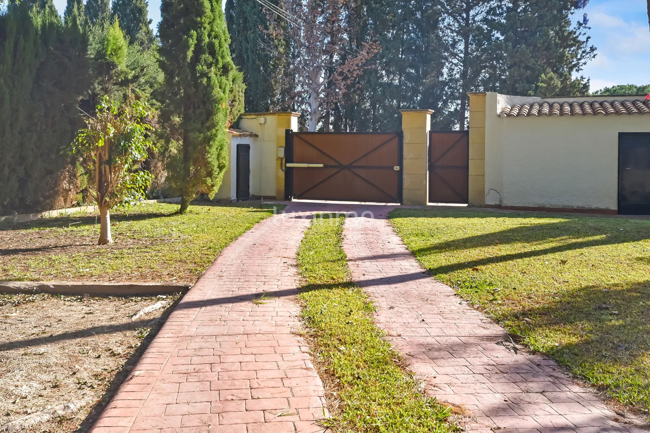 Mediterranean Detached House in Alicante Golf — photo 45