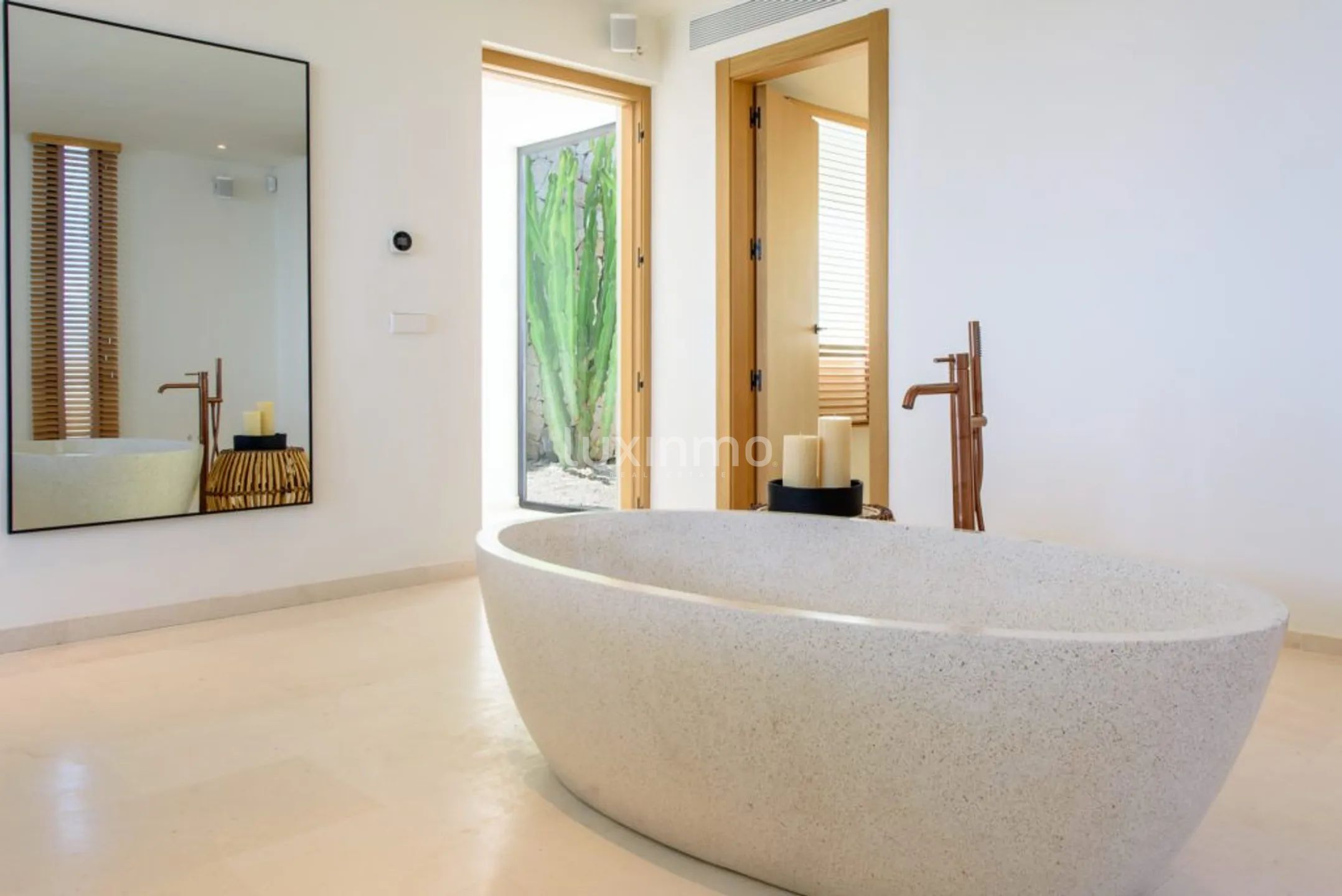 Lyxvilla med turistlicens i Roca Llisa — photo 45