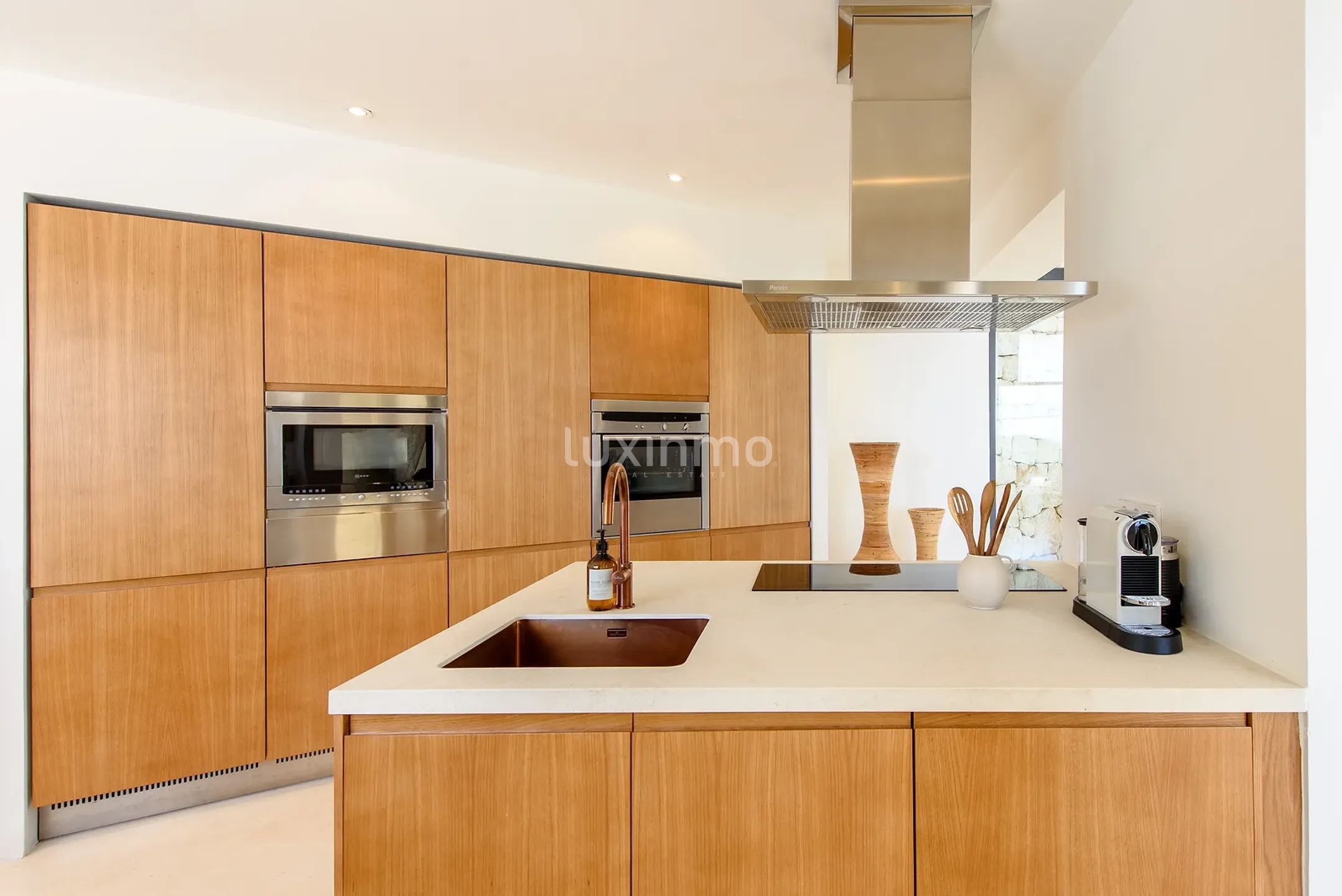 Lyxvilla med turistlicens i Roca Llisa — photo 14