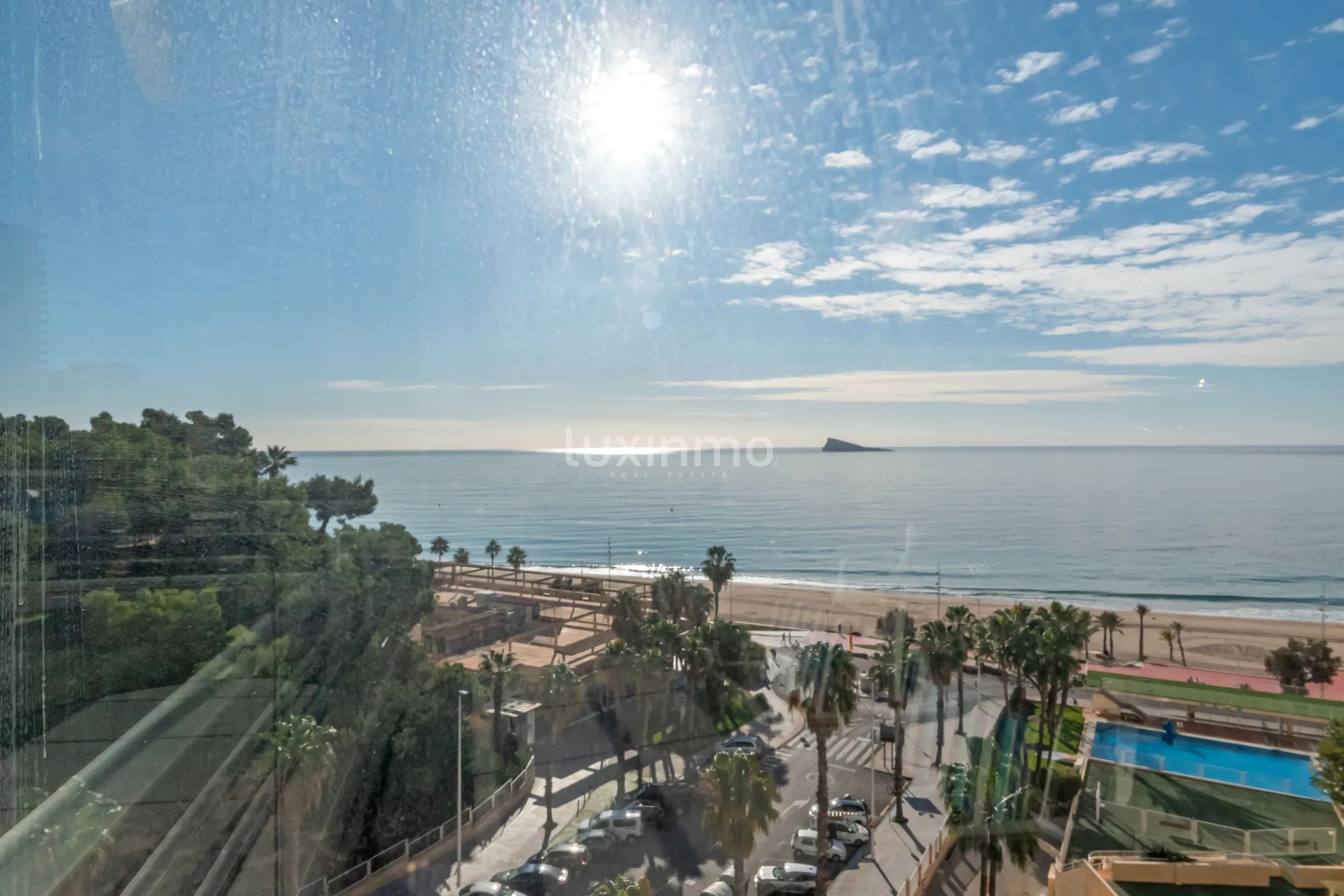 Apartment for sale with sea views in Poniente Beach — photo 15