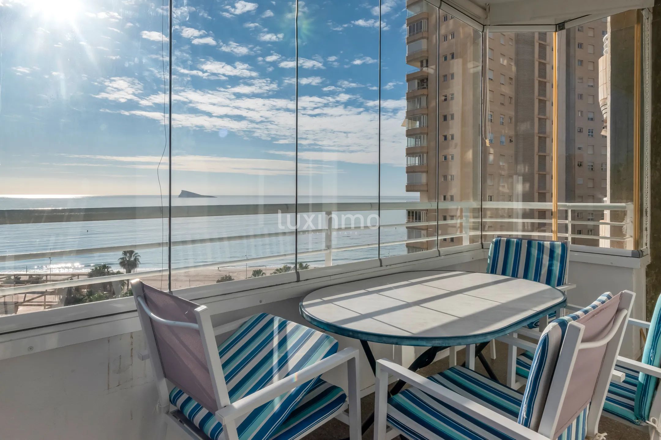 Apartment for sale with sea views in Poniente Beach — photo 17