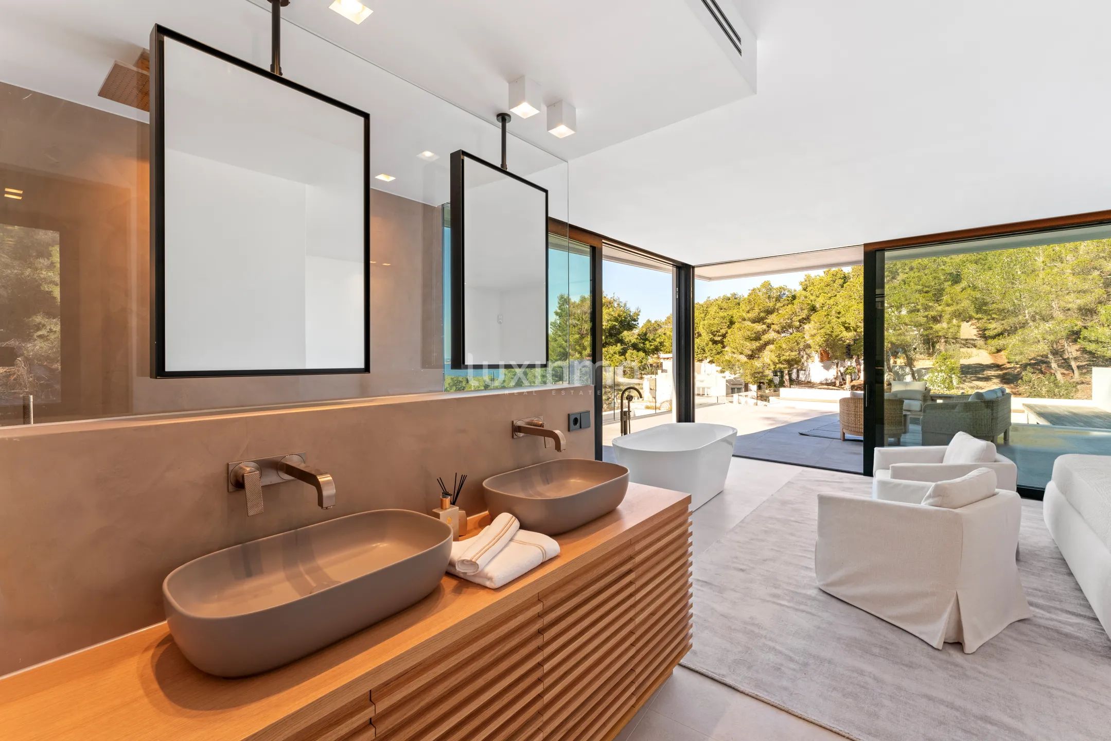 Villa exquise de construction récente avec vue spectaculaire sur le coucher de soleil à Cala Salada, Ibiza — photo 36
