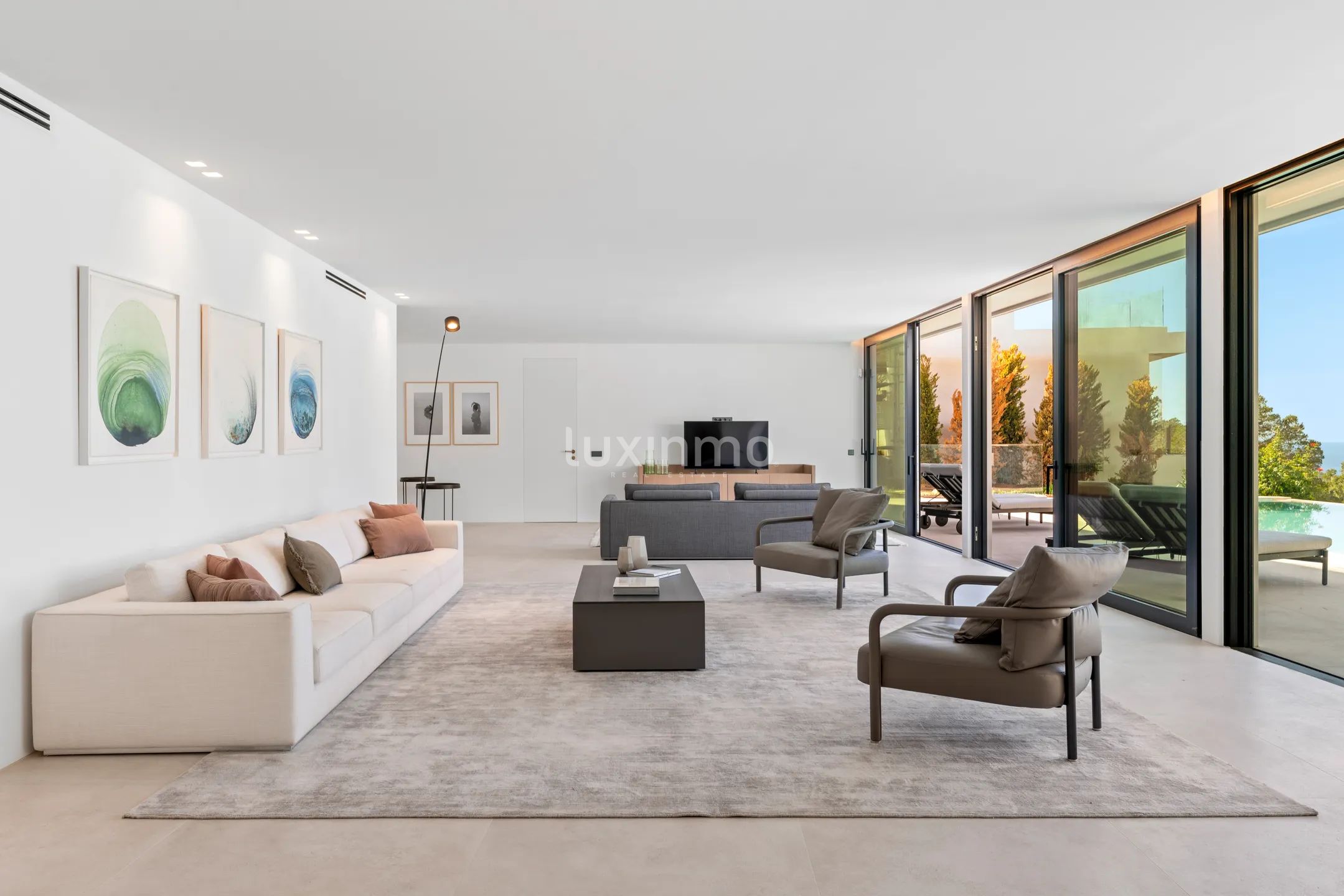 Exquisite Newly-Built Villa with Spectacular Sunset Views in Cala Salada, Ibiza — photo 14