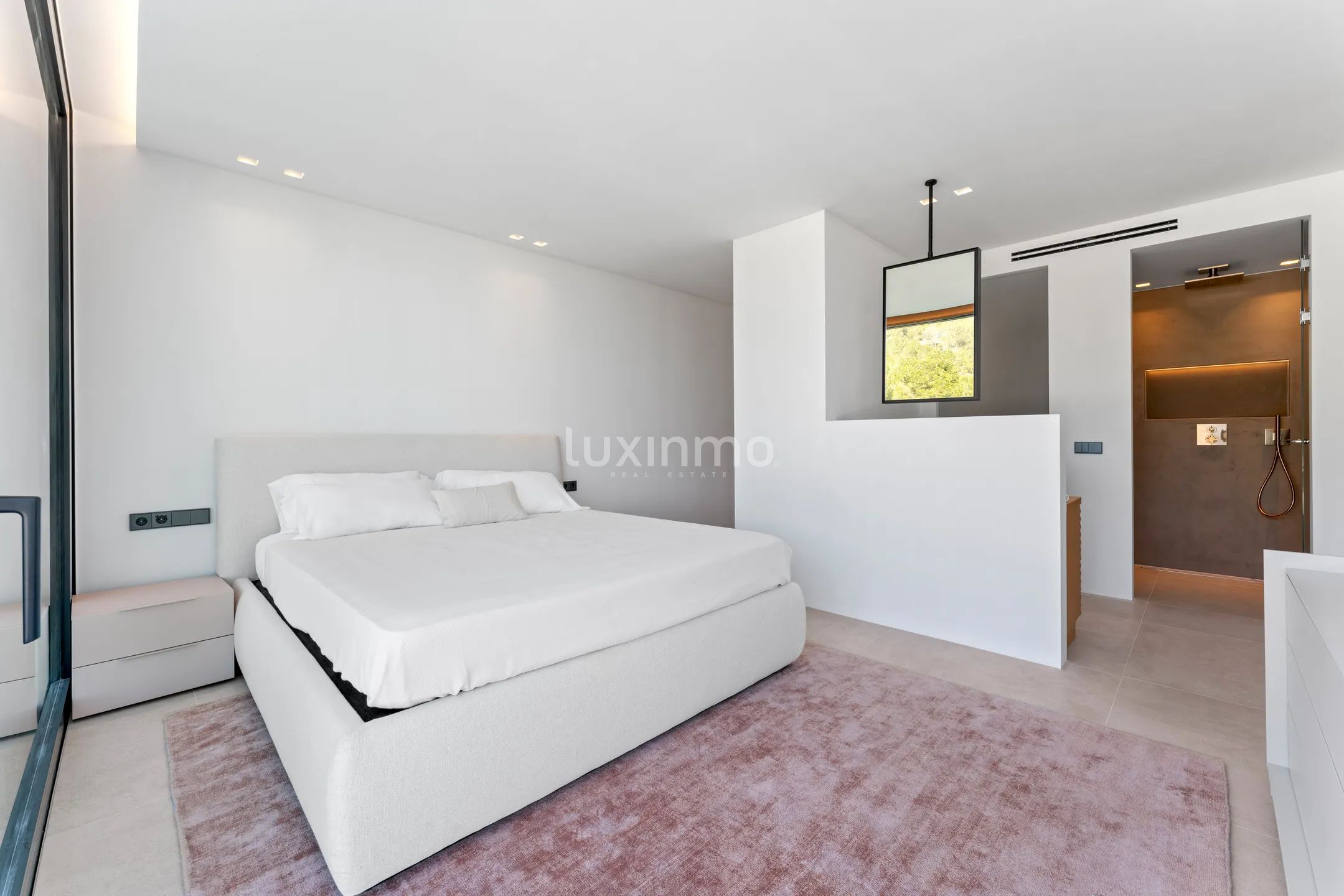 Exquisite Newly-Built Villa with Spectacular Sunset Views in Cala Salada, Ibiza — photo 42