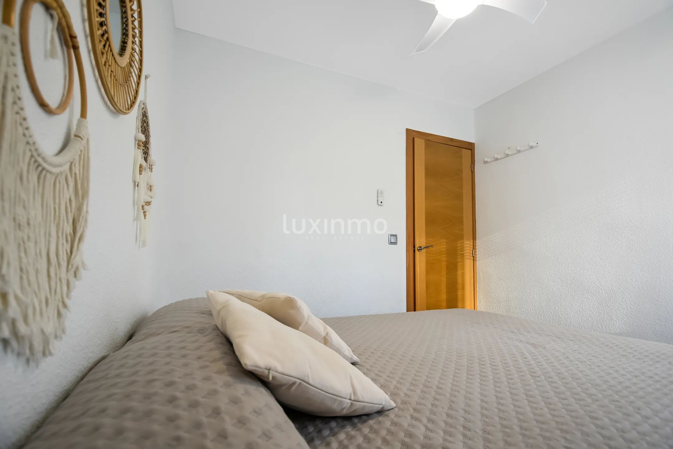 Apartment in Muchavista beach with sea views — photo 20