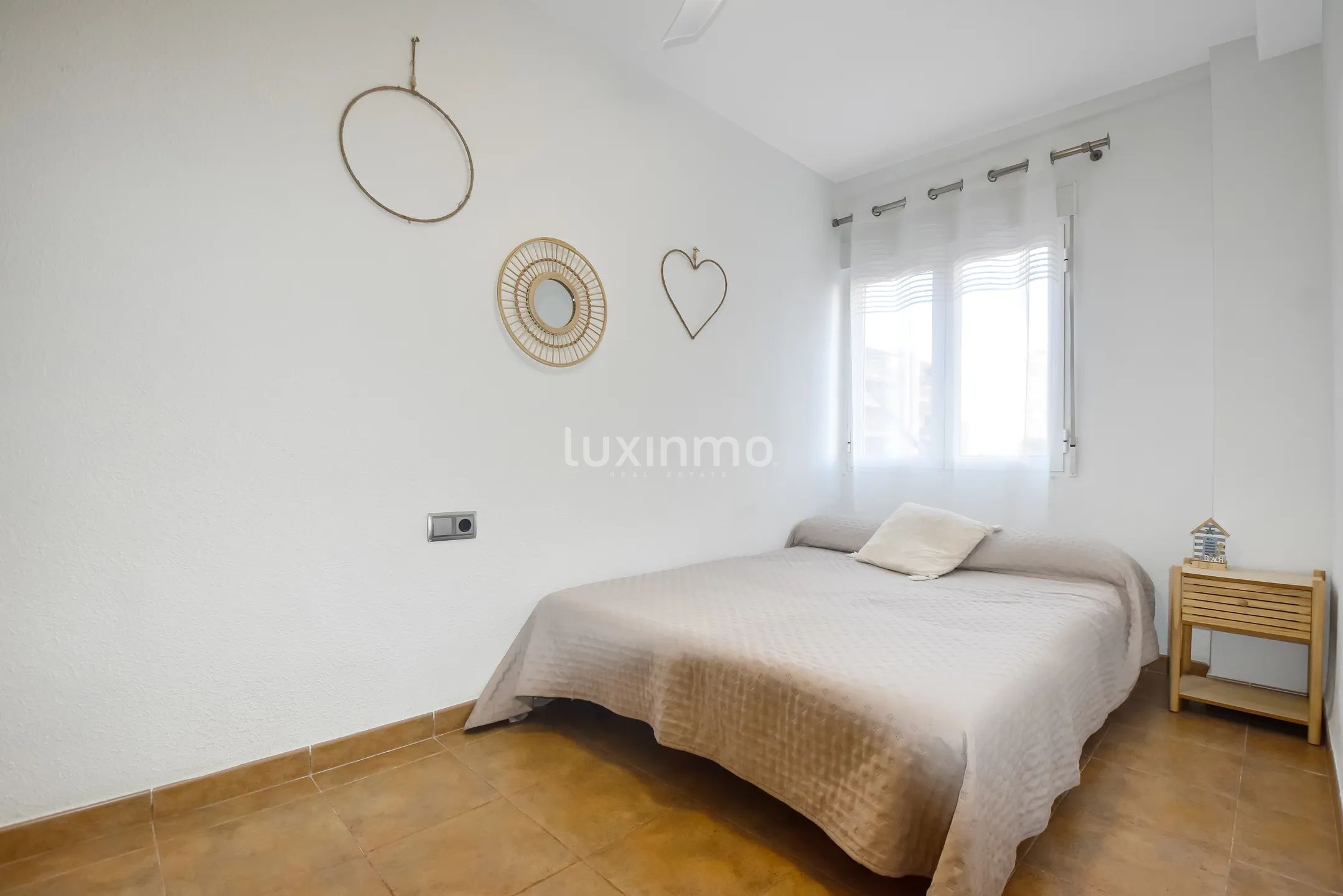 Apartment in Muchavista beach with sea views — photo 17
