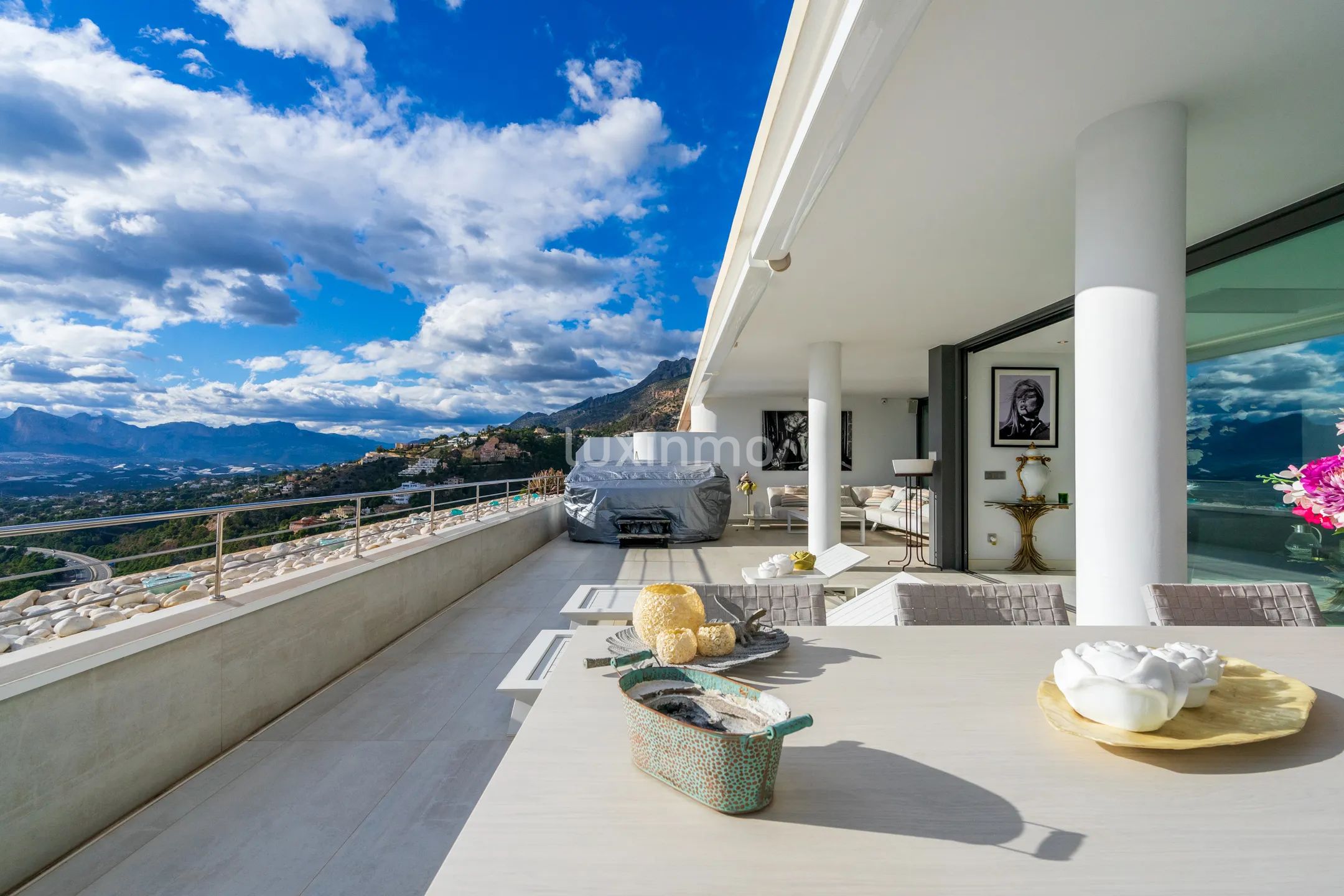 Stunning penthouse with sea and mountain views in Altea Hills — photo 3