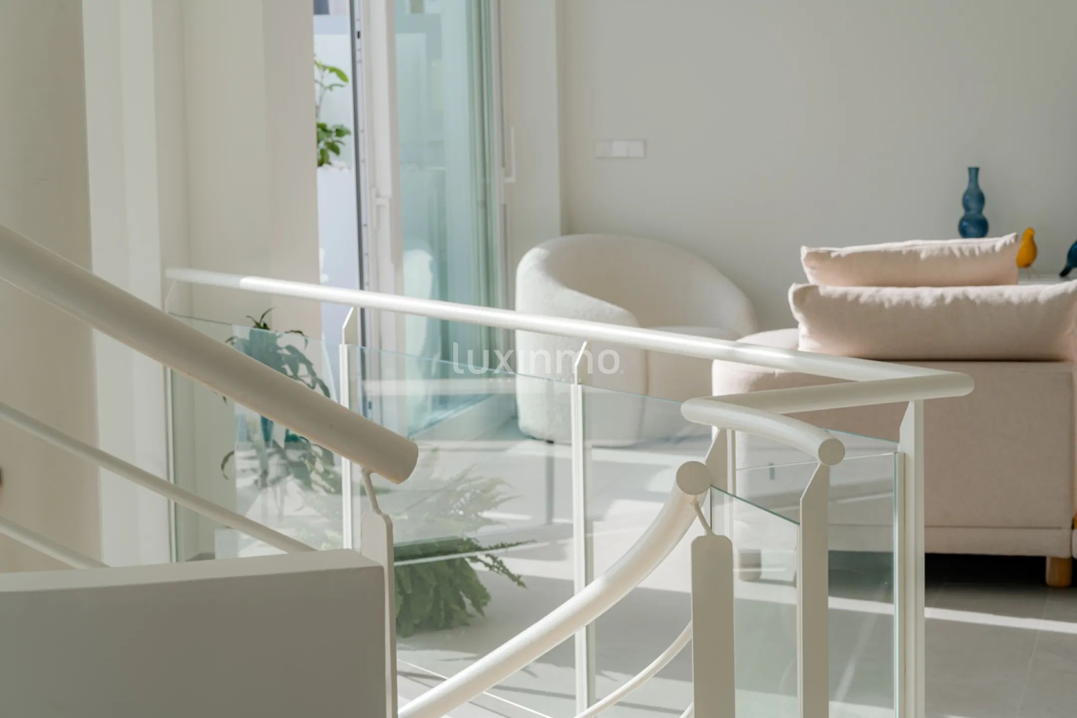 Современный отдельный дом с потрясающим видом в Сьерра-Альтеа — photo 36